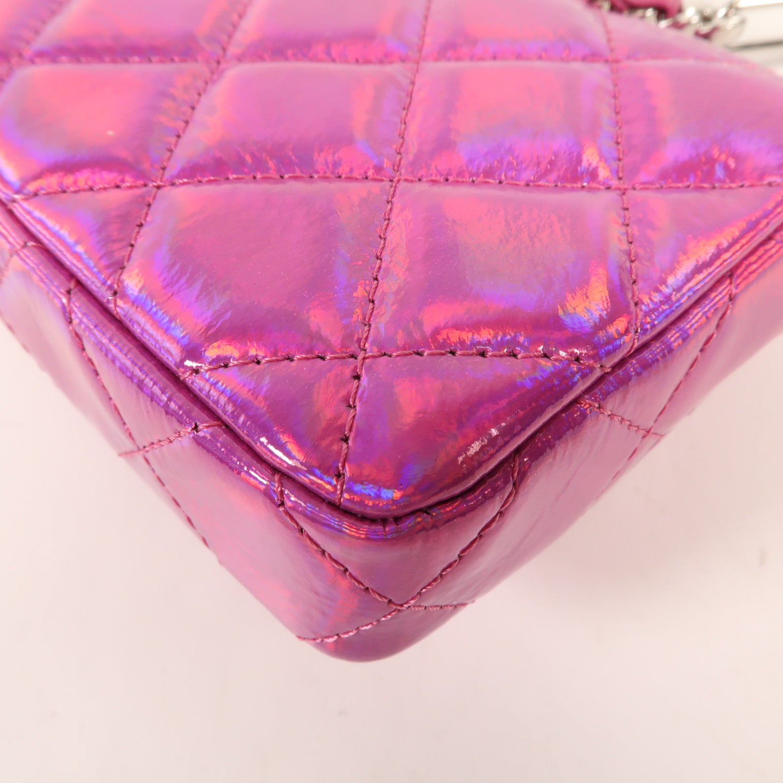 CHANEL 漆皮皮革Handbag銀扣手挽袋