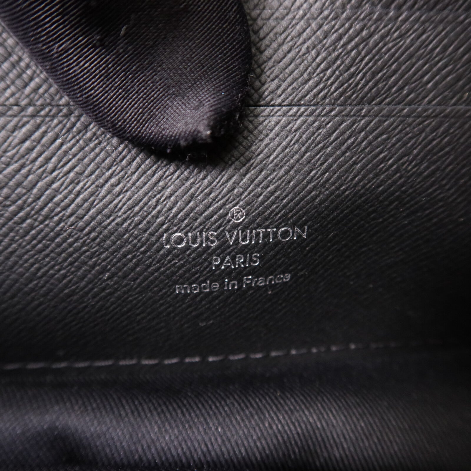 LOUIS VUITTON Monogram Eclipse Pochette Volga Clutch Bag手拿包