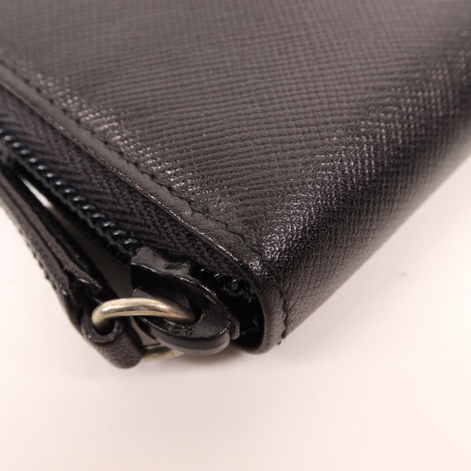 PRADA 牛皮皮革Zipped Wallet銀扣錢包