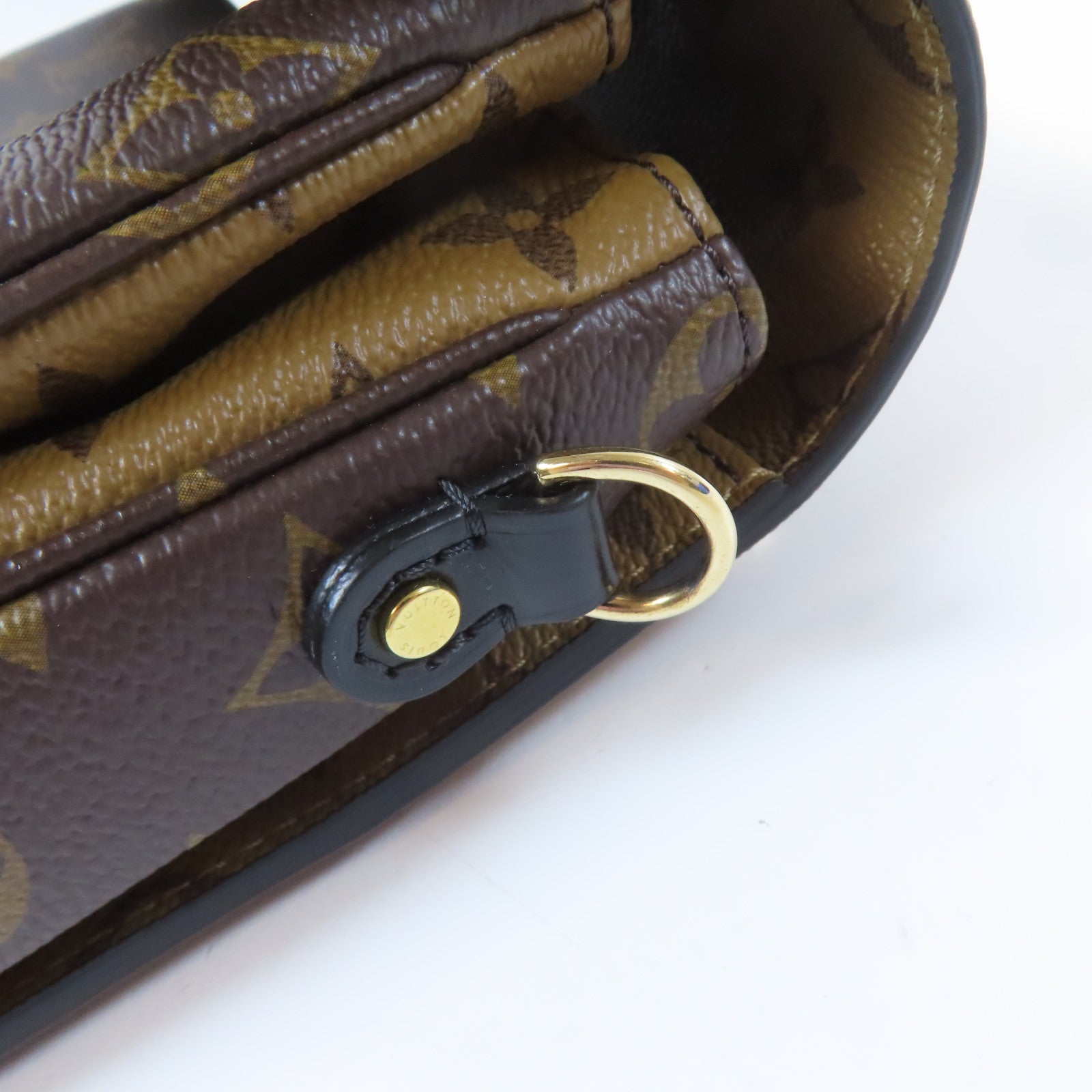 LOUIS VUITTON Monogram Reverse Pochette Métis金扣手挽肩背兩用袋啡色