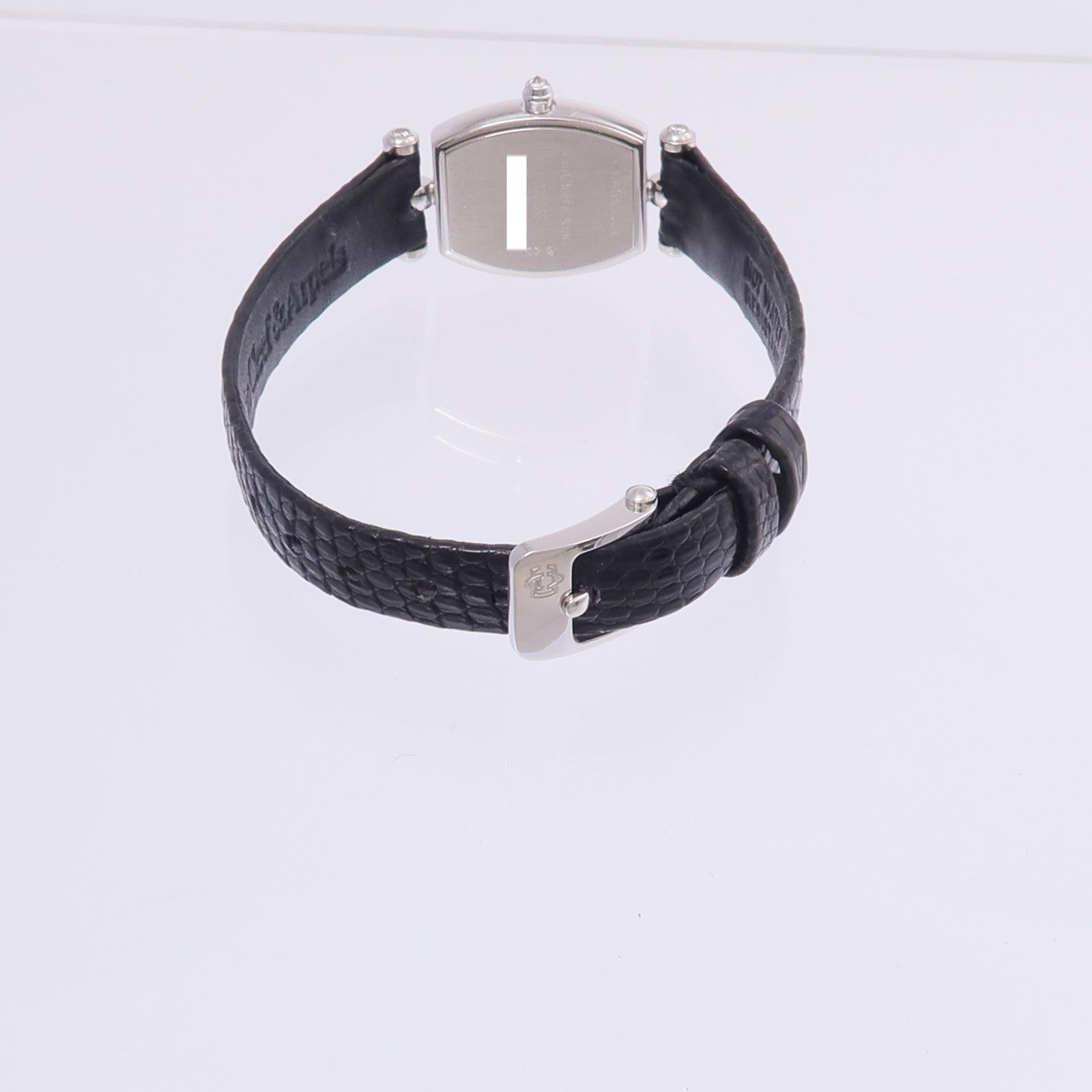 Van Cleef & Arpels Classique Tonneau 322968