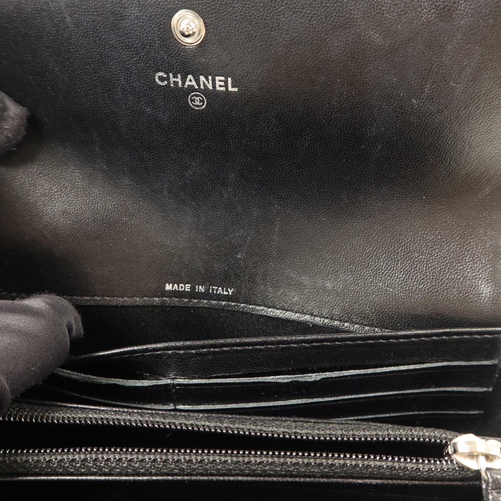 CHANEL 漆皮皮革Long Wallet銀扣長錢包
