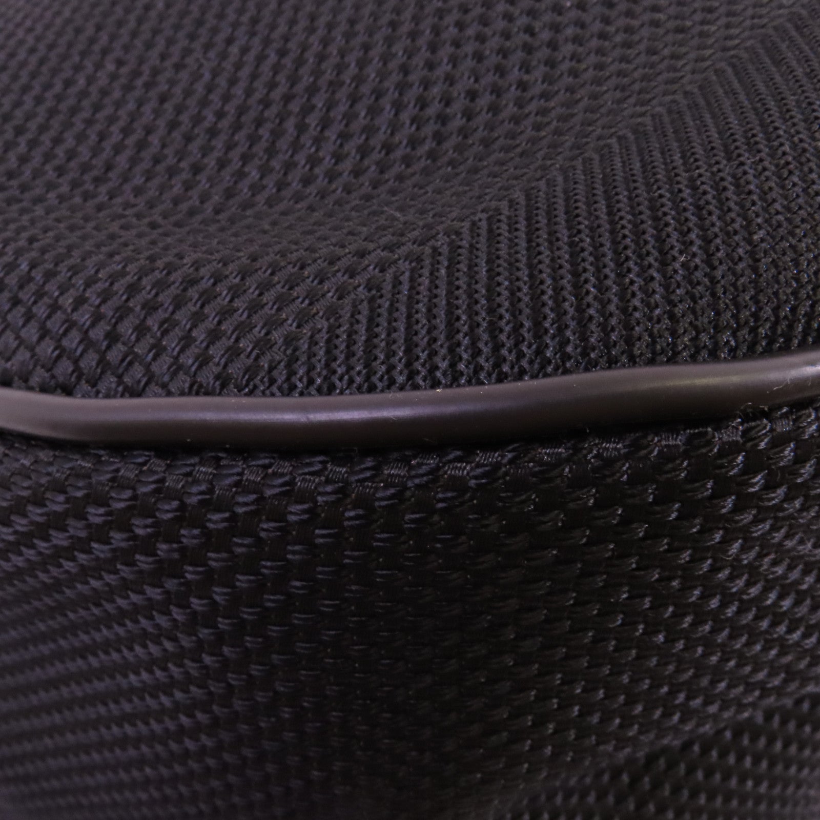 LOUIS VUITTON Damier Geant Explorateur銀扣肩肩背袋