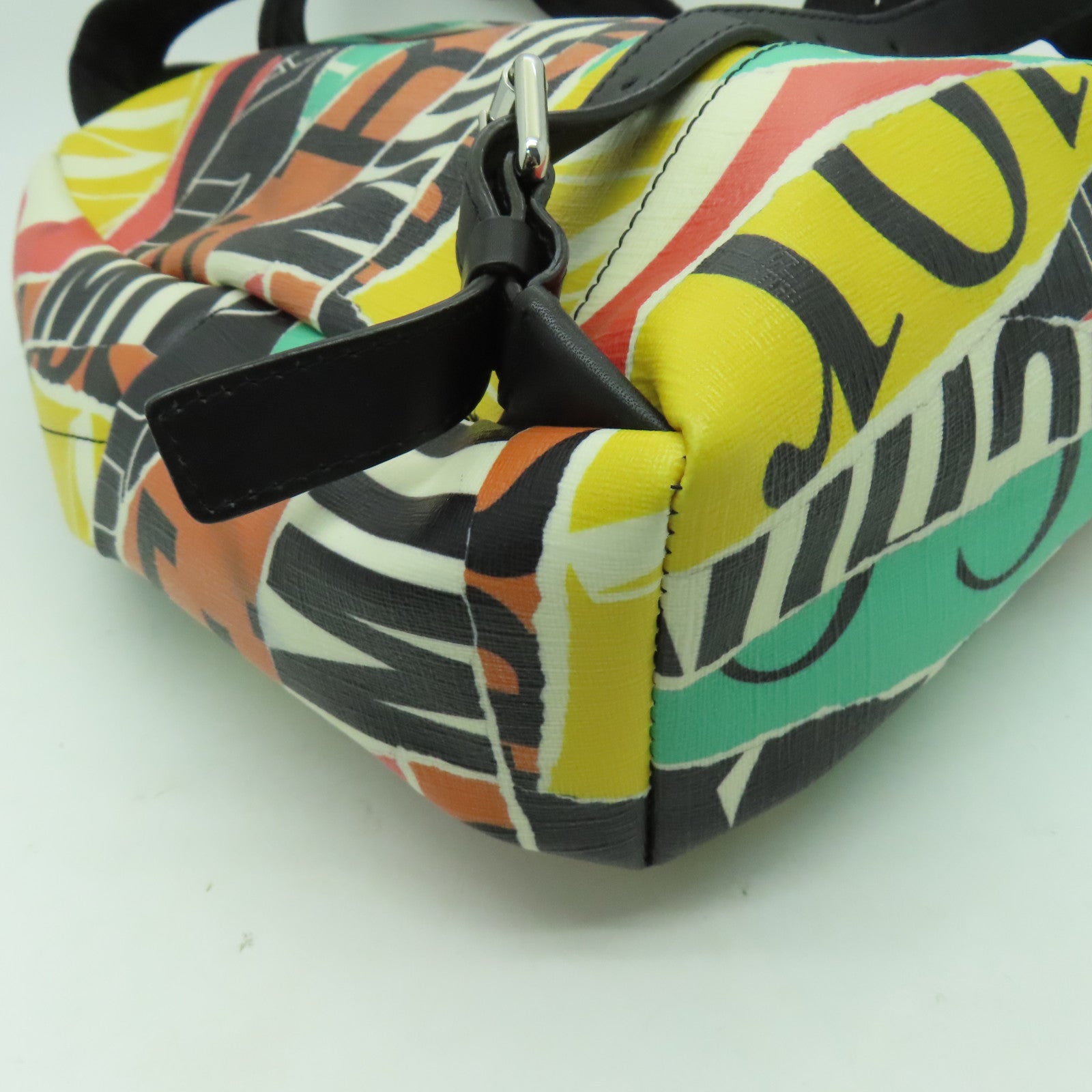 MOSCHINO 【清倉大減價】塗層帆布Backpack銀扣背包多色