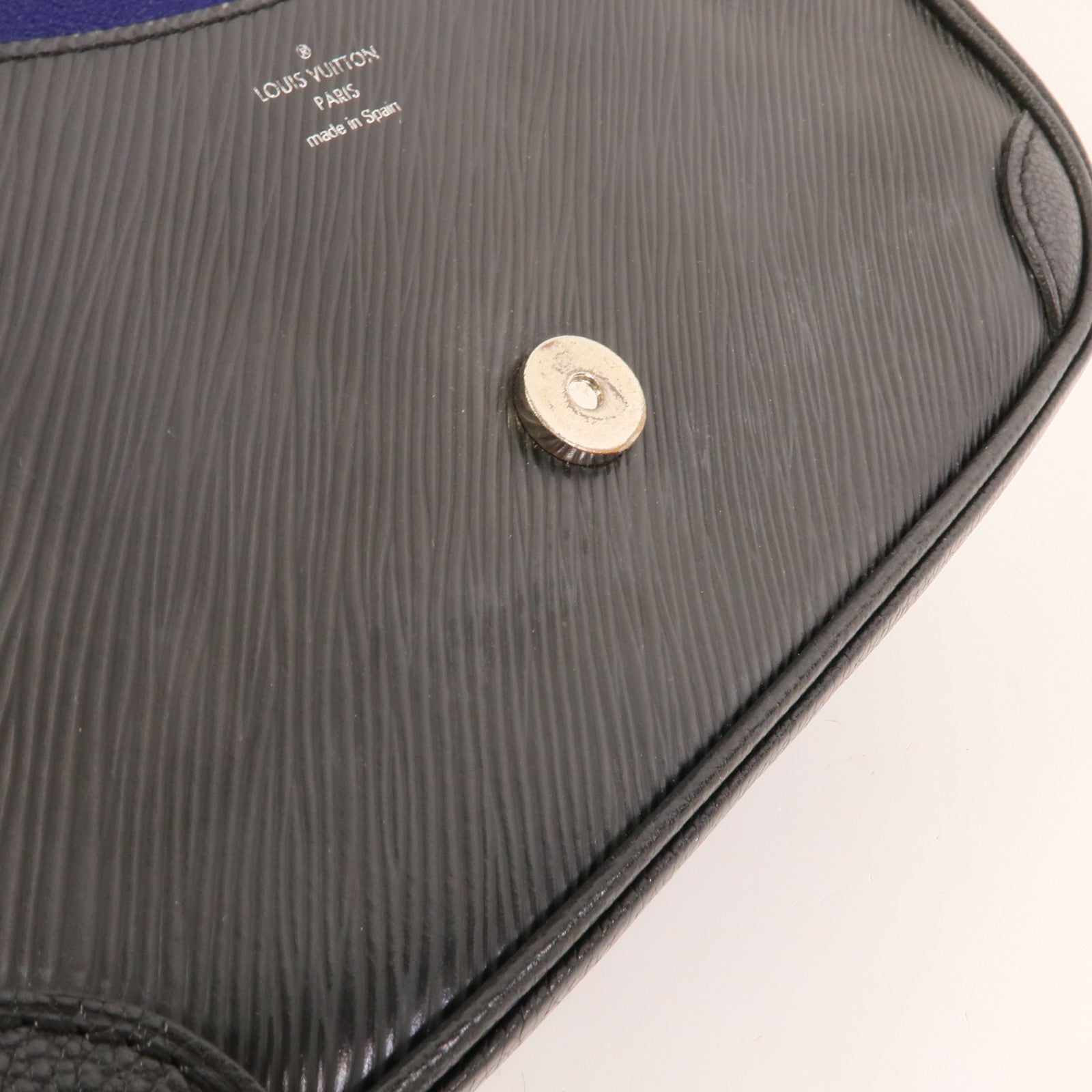 LOUIS VUITTON Epi Buci銀扣肩背袋