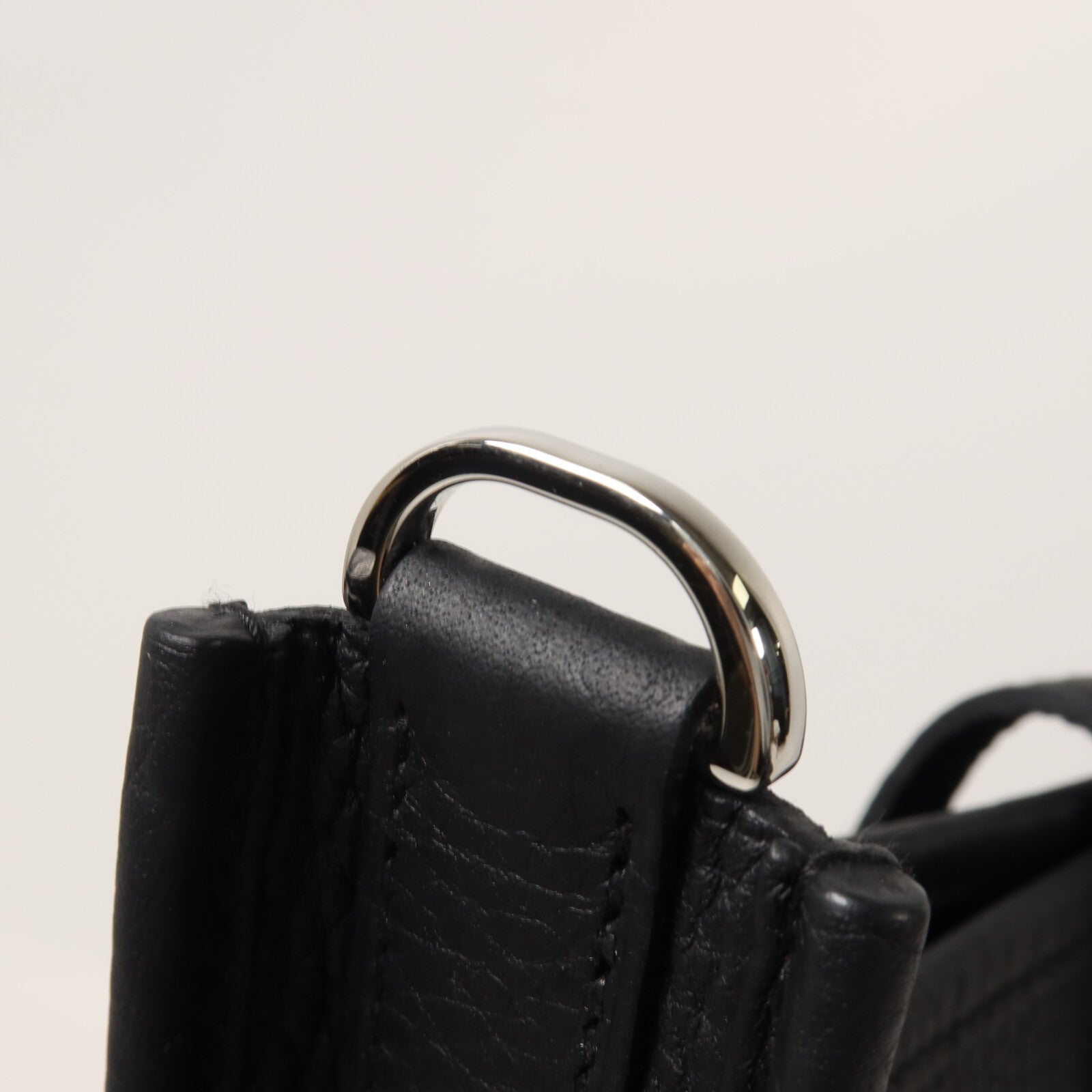 HERMES Clemence皮革Evelyne 23肩背袋Noir