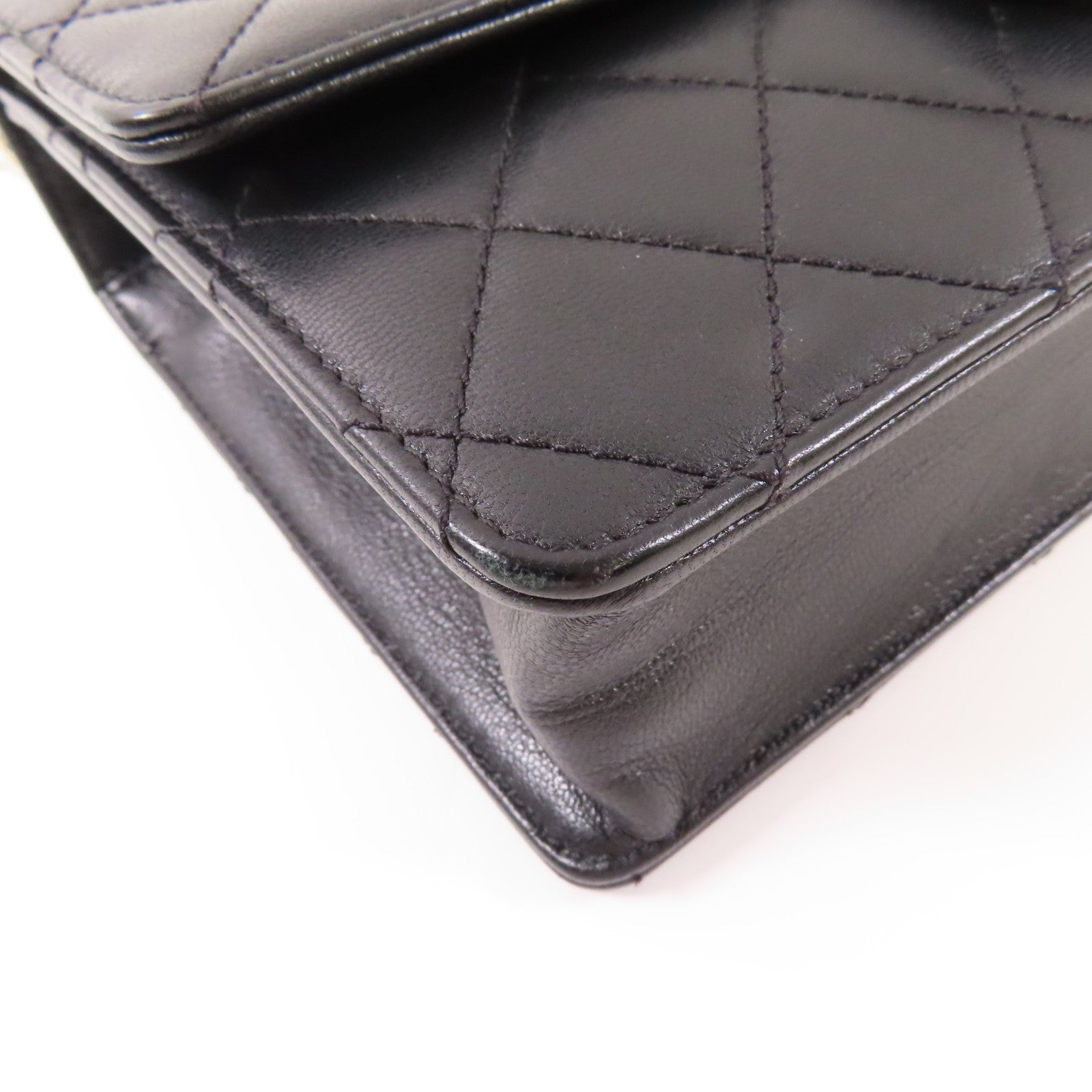 CHANEL 牛皮皮革Chain Shoulder金扣鏈帶肩背袋