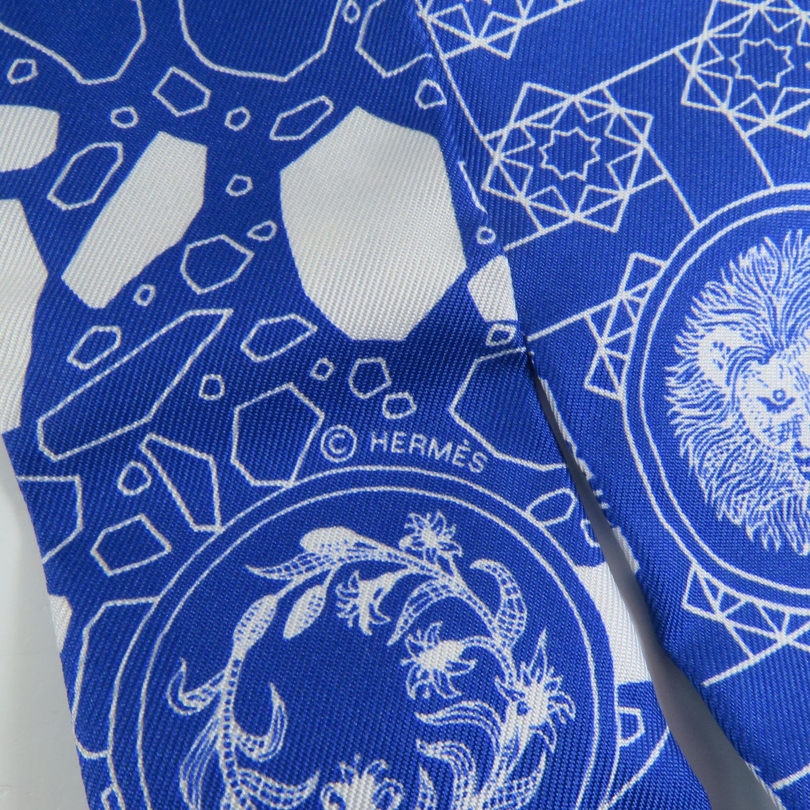 HERMES 【激減優惠】絲質Twilly絲巾