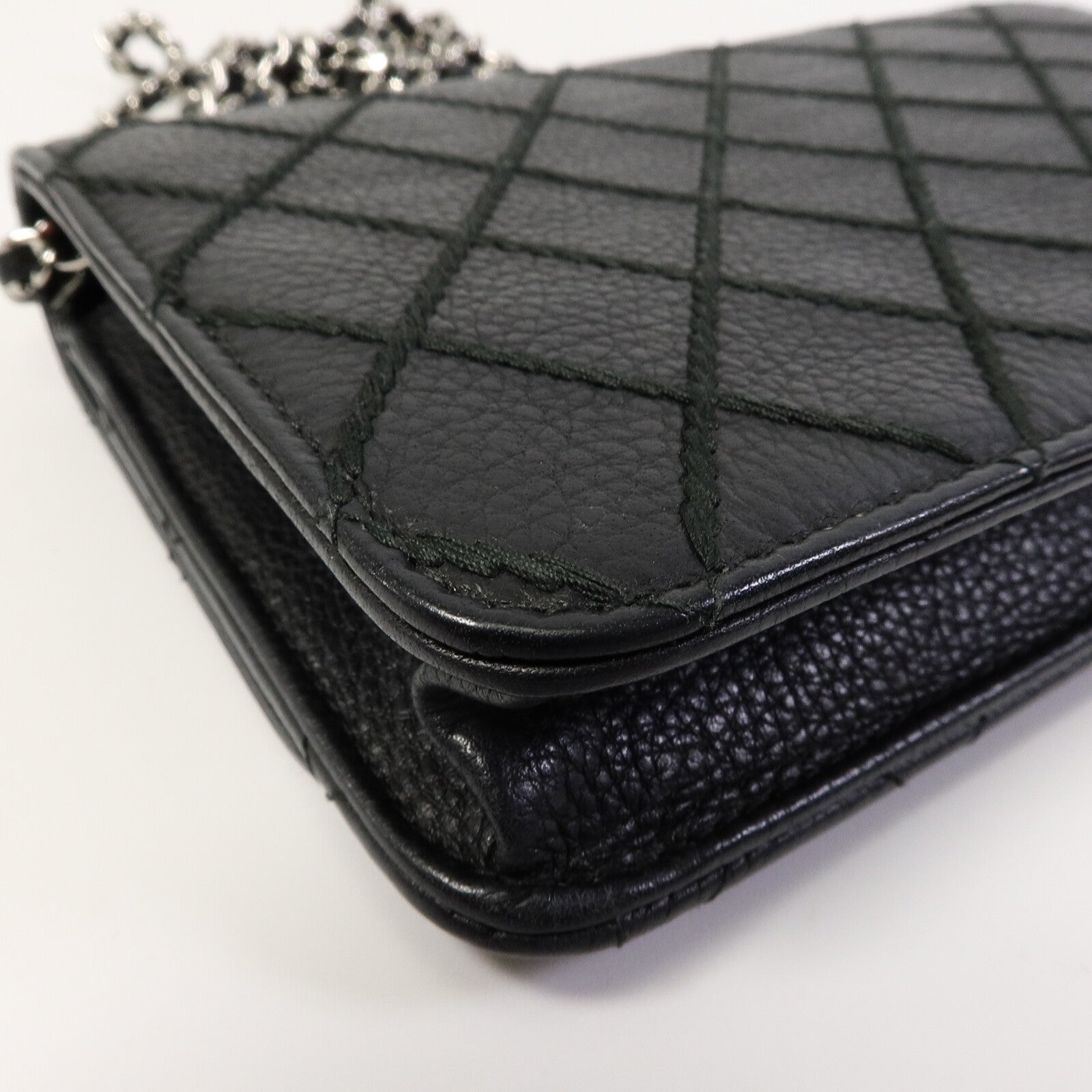 CHANEL 牛皮皮革WOC Wallet On Chain鏈帶肩背袋