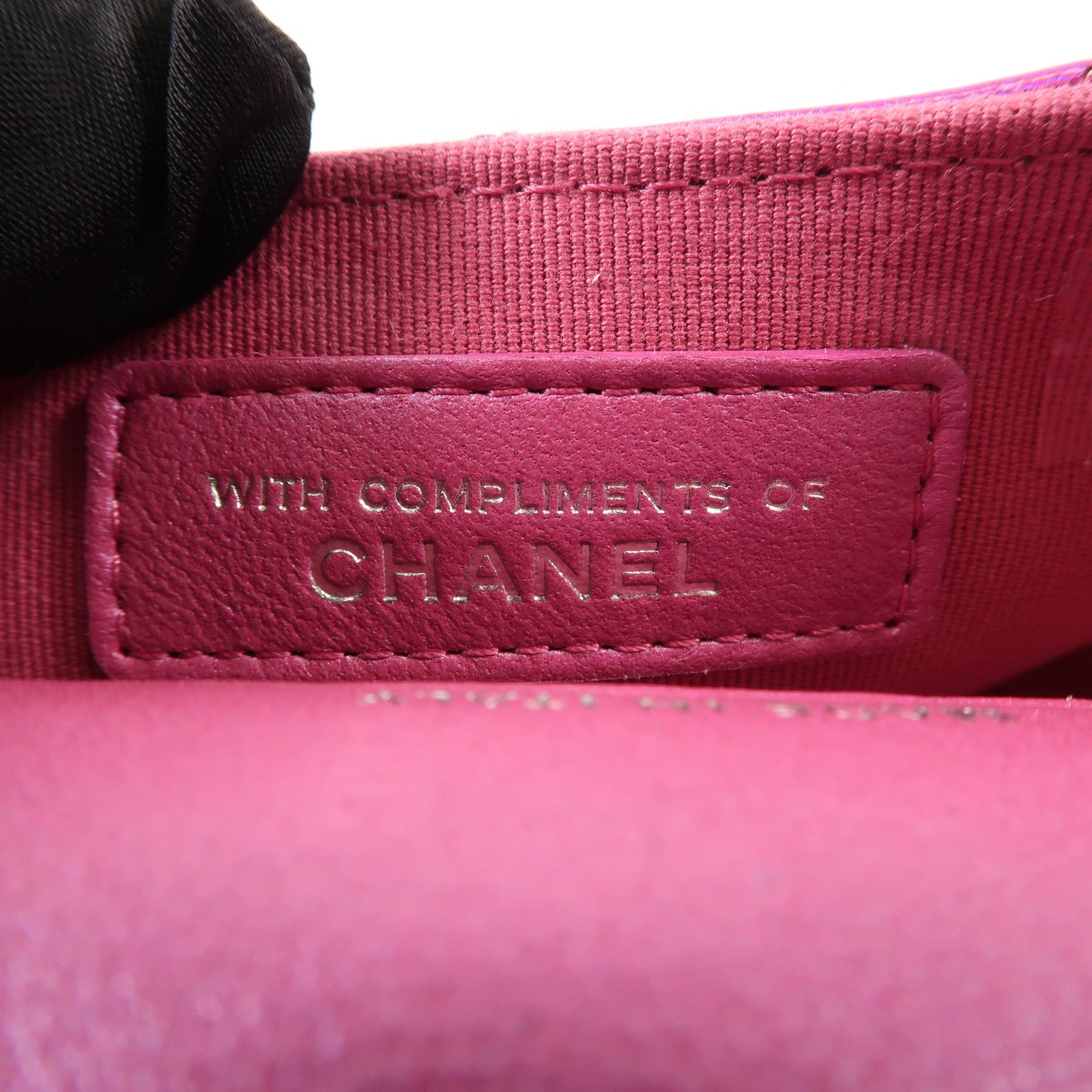 CHANEL 漆皮皮革Handbag銀扣手挽袋