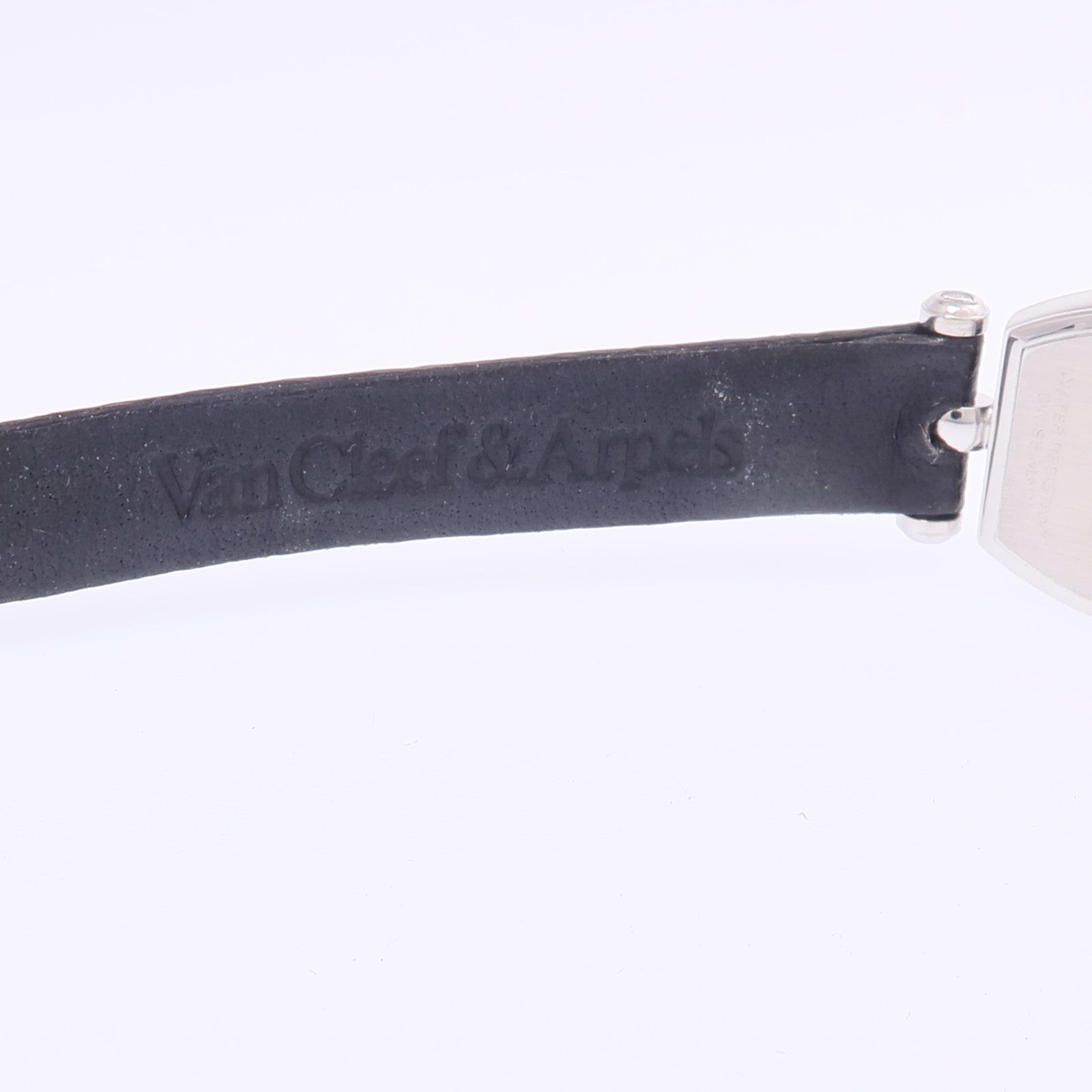 Van Cleef & Arpels Classique Tonneau 322968