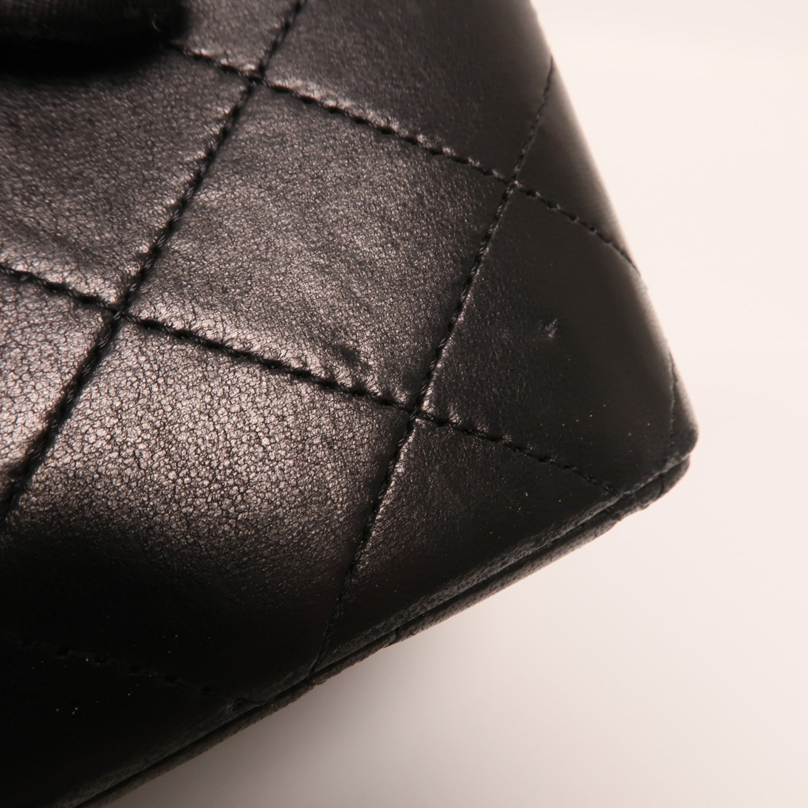 CHANEL 羊皮皮革Classic 25銀扣鏈帶肩背袋