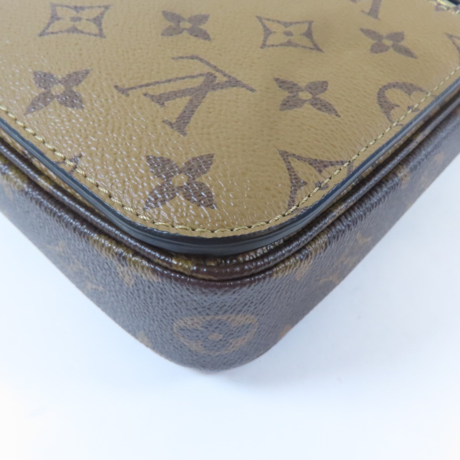 LOUIS VUITTON Monogram Reverse Pochette Métis金扣手挽肩背兩用袋啡色