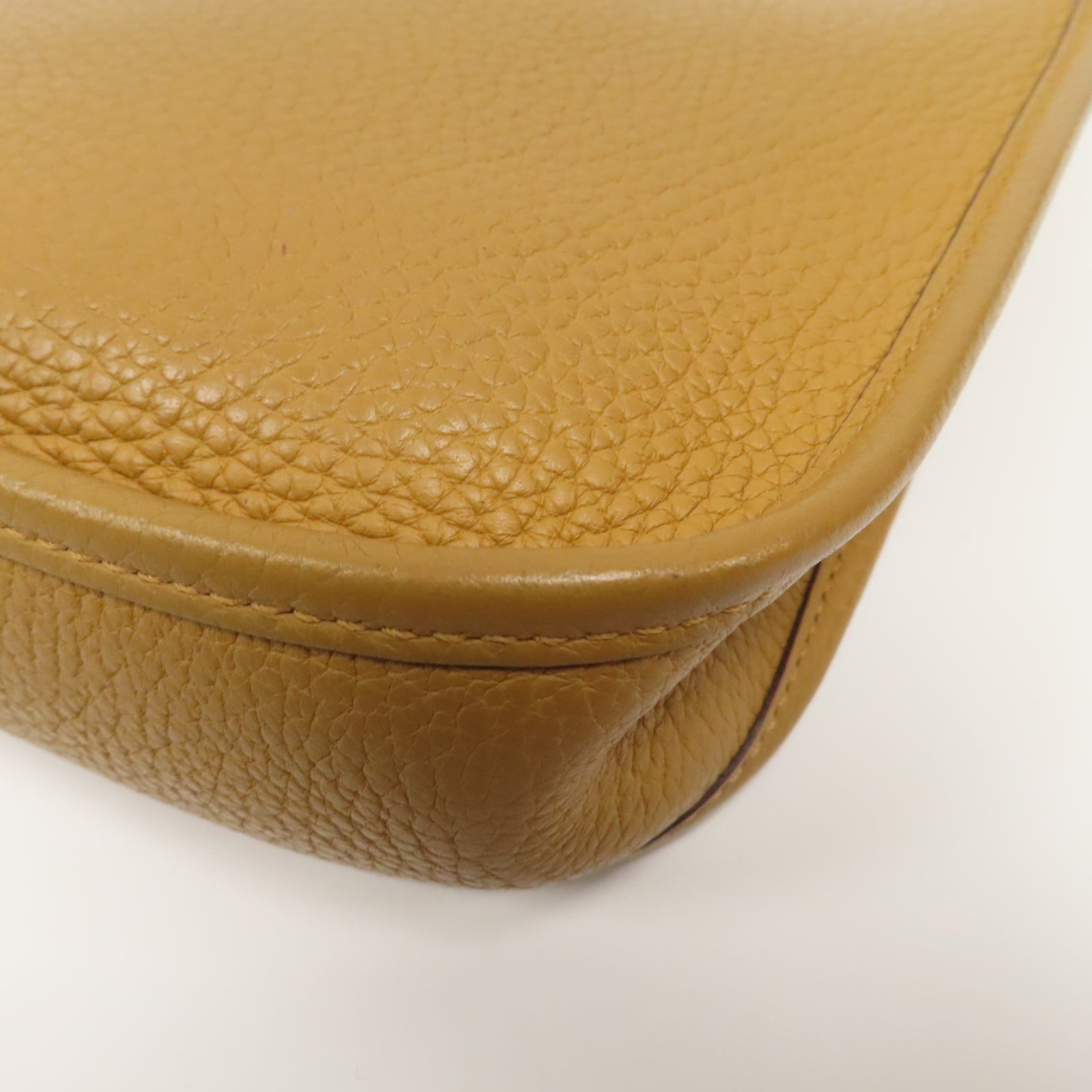 HERMES Clemence皮革Evelyne TPM銀扣肩背袋Camel駱駝色