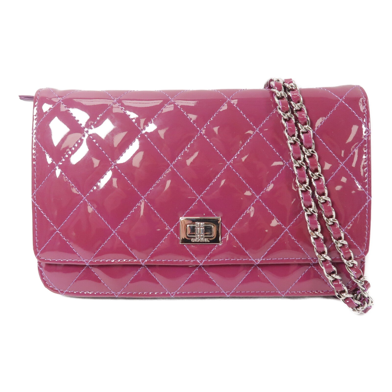 CHANEL 漆皮皮革2.55 Wallet On Chain鏈帶肩背袋