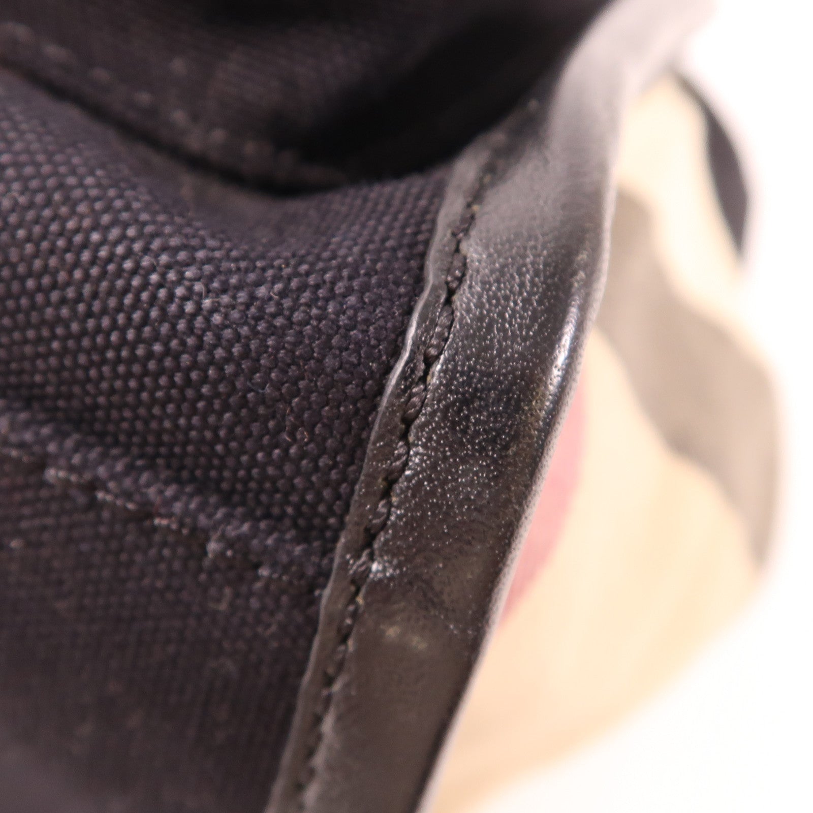 BURBERRY 帆布Pocket Hand Bag金扣手挽袋