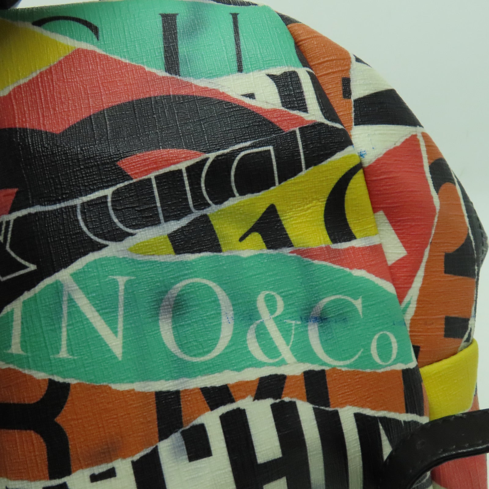 MOSCHINO 【清倉大減價】塗層帆布Backpack銀扣背包多色