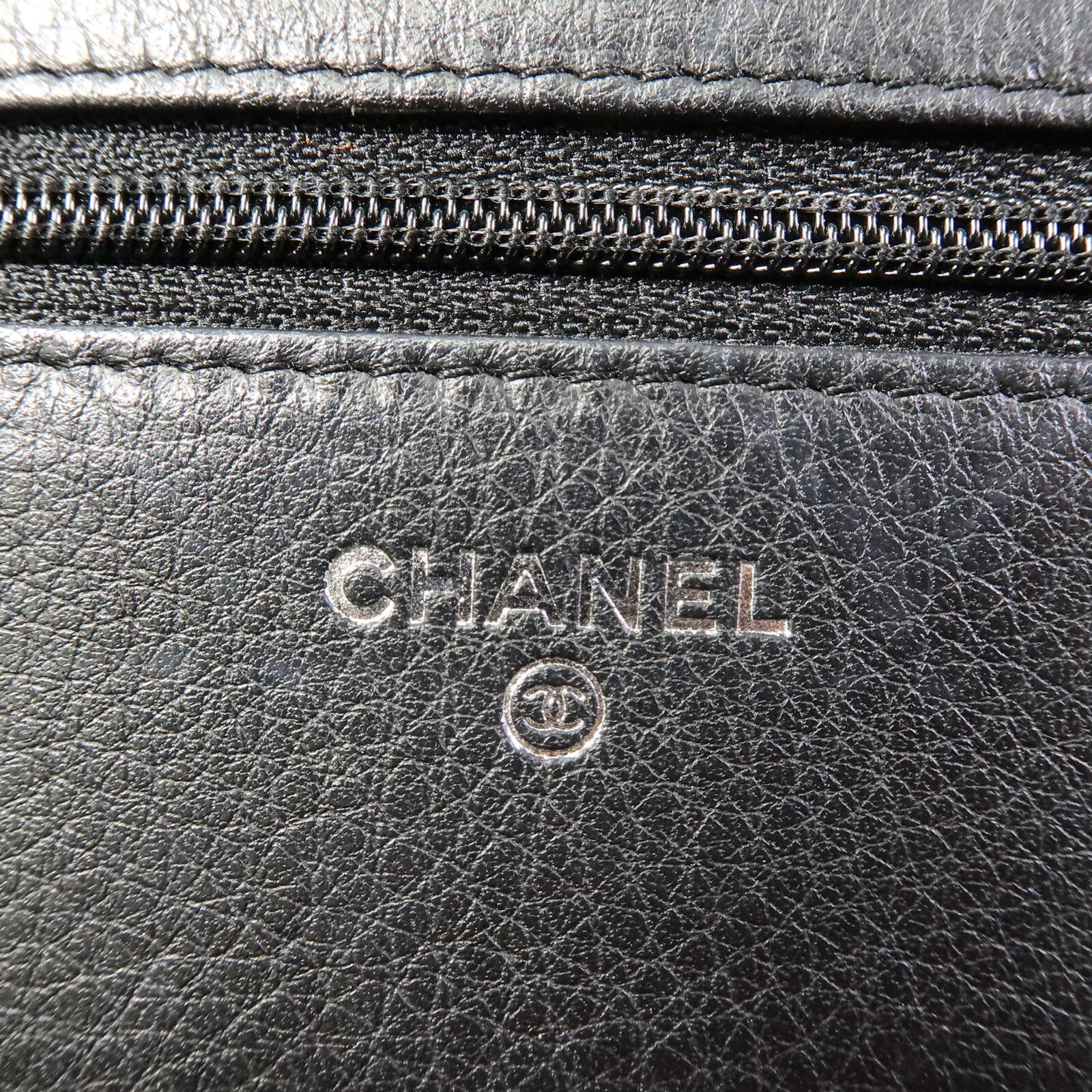 CHANEL 牛皮皮革WOC Wallet On Chain鏈帶肩背袋