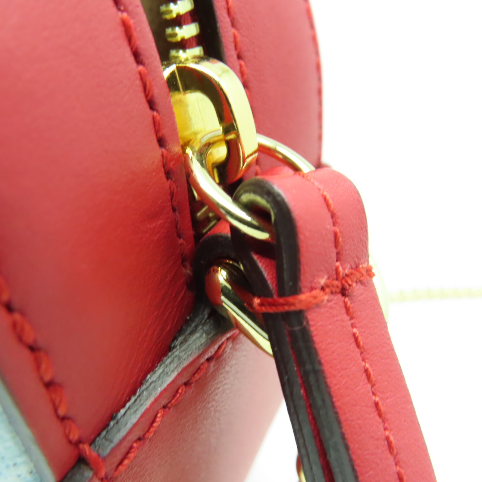 GUCCI 【激減優惠】塗層帆布Chain Shoulder金扣鏈帶肩背袋多色