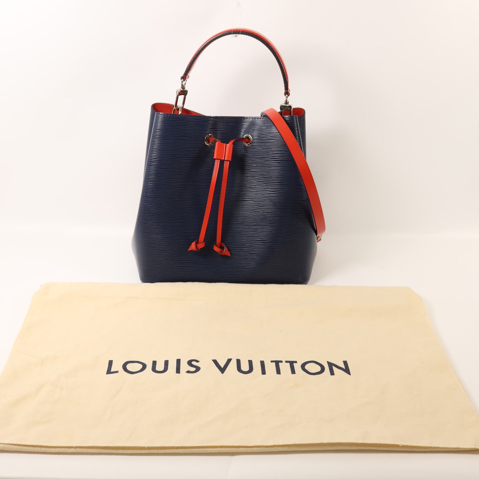 LOUIS VUITTON Epi NeoNoe MM銀扣手挽肩背兩用袋