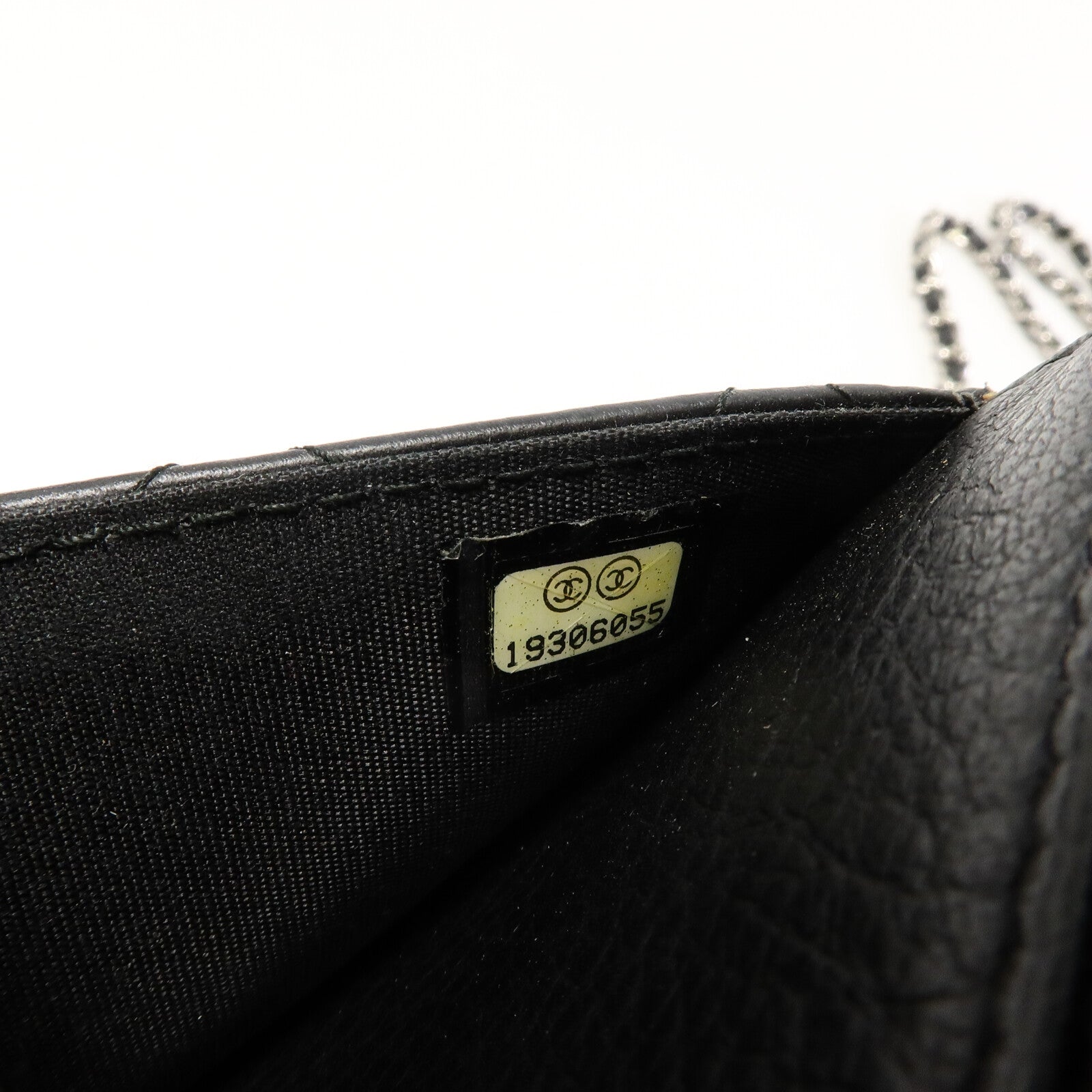 CHANEL 牛皮皮革WOC Wallet On Chain鏈帶肩背袋
