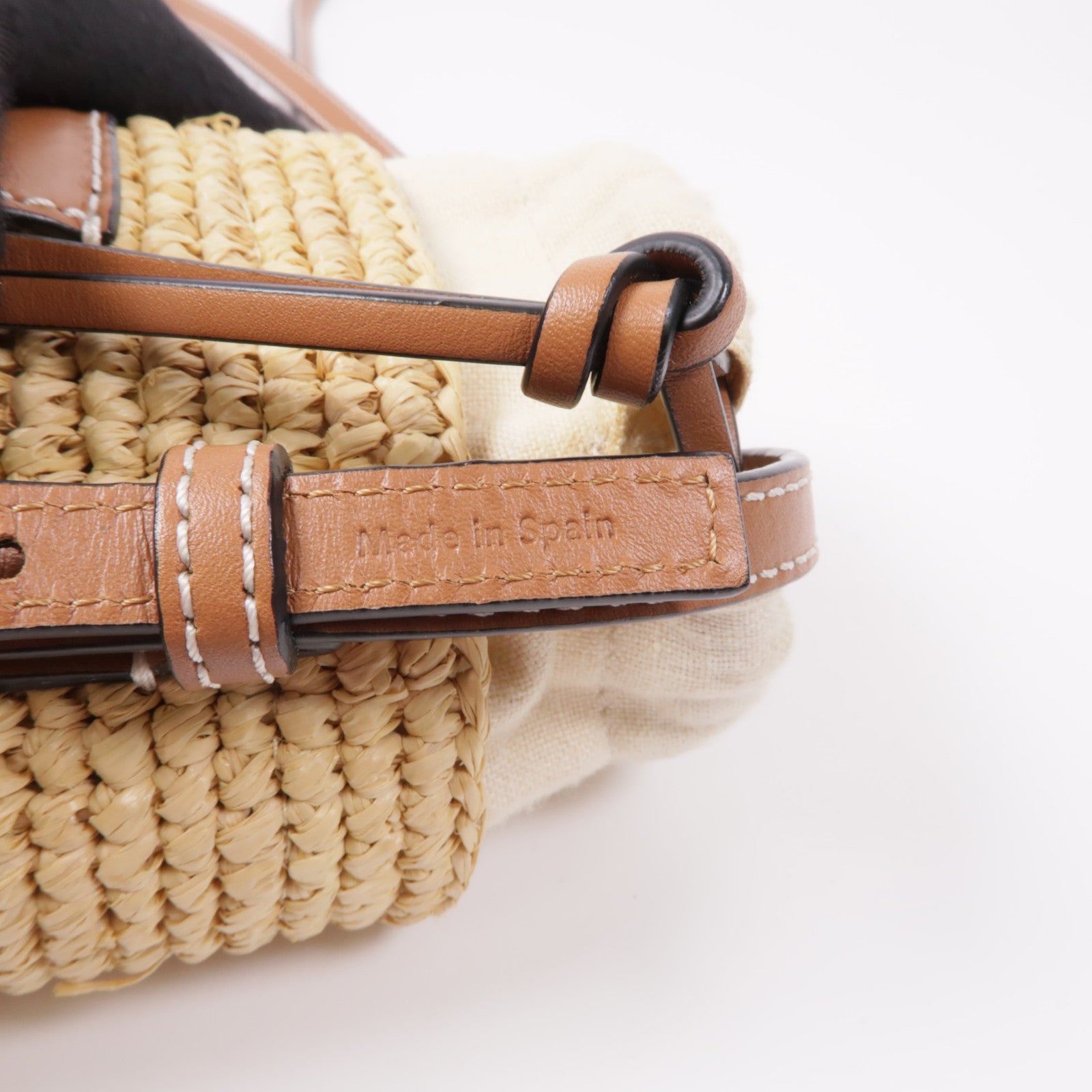 LOEWE 酒椰/牛皮皮革Raffia Bucket Shoulder肩背袋
