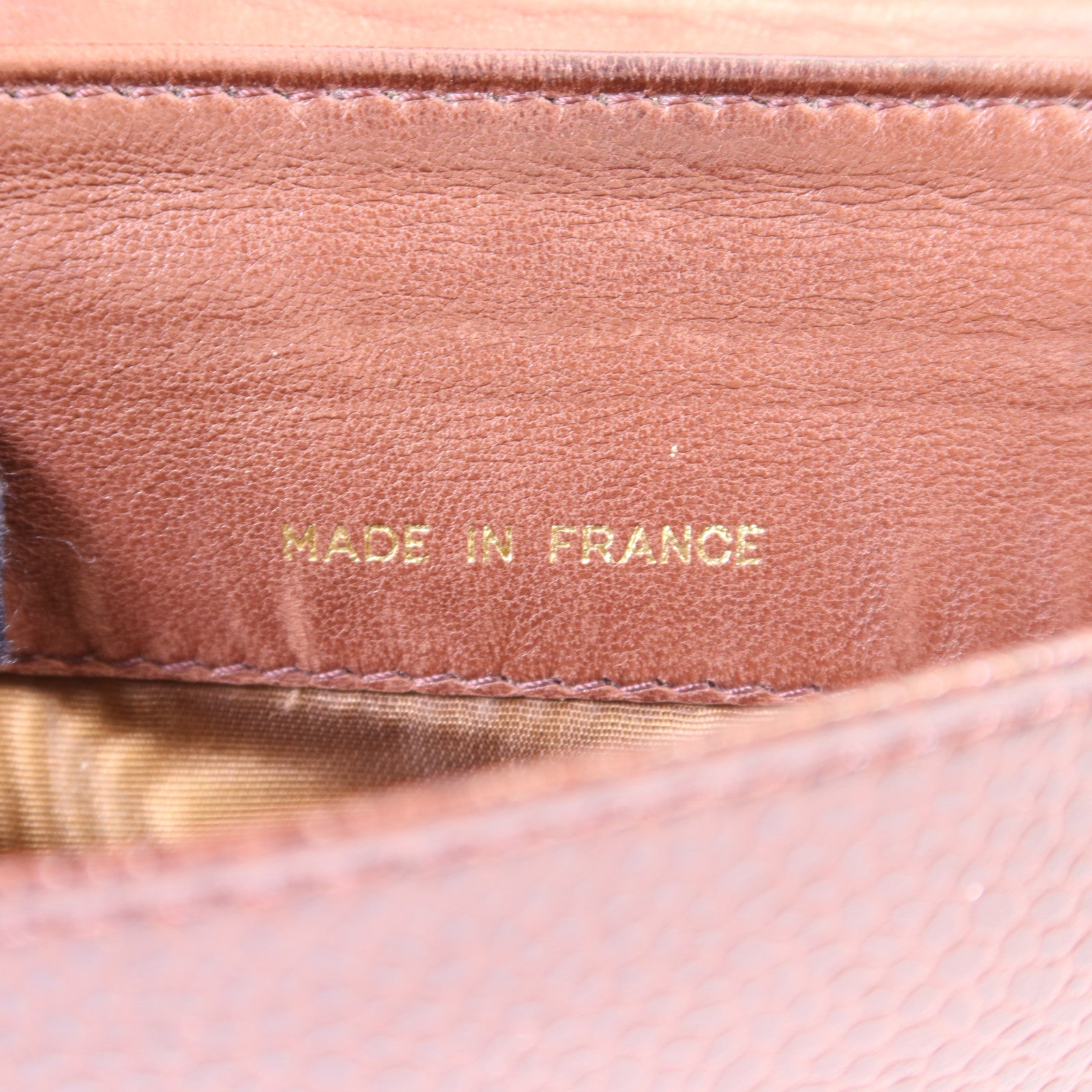 CHANEL 牛皮皮革Bifold Wallet金扣錢包