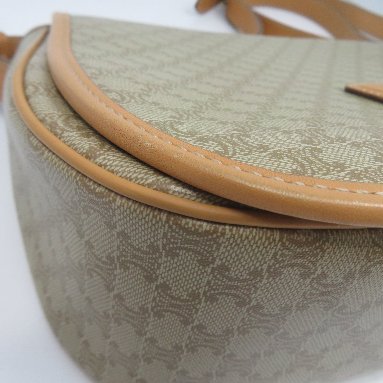 CELINE 【清倉大減價】塗層帆布Shoulder Bag金扣肩背袋卡其色