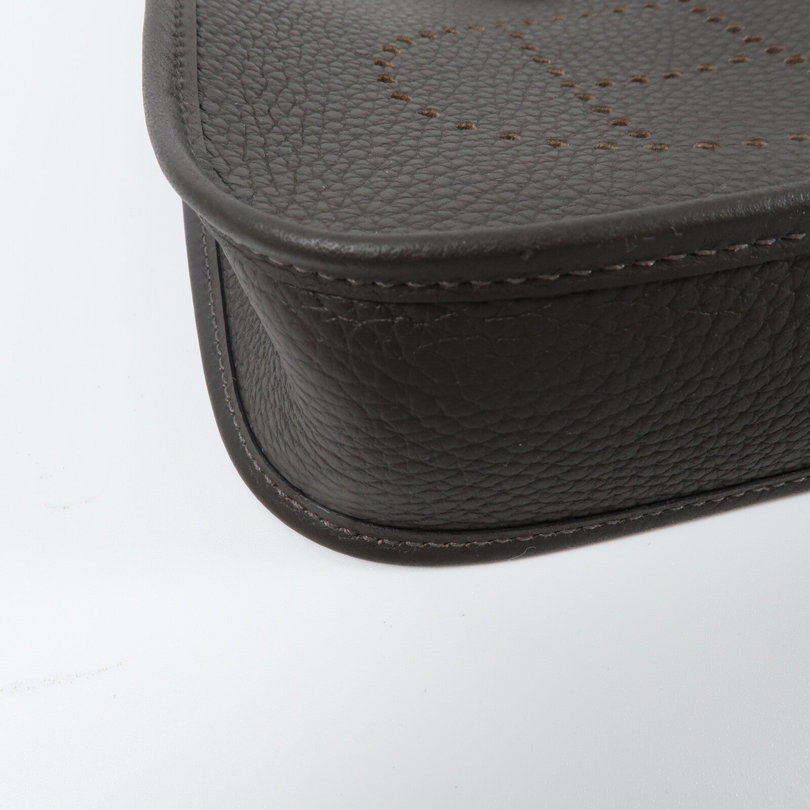 HERMES Clemence皮革Evelyne TPM肩背袋Ebene