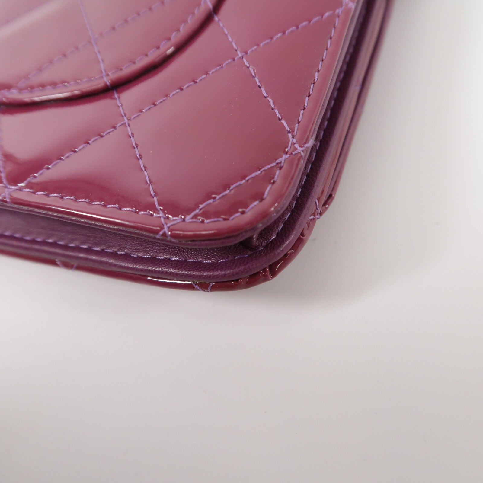 CHANEL 漆皮皮革2.55 Wallet On Chain鏈帶肩背袋