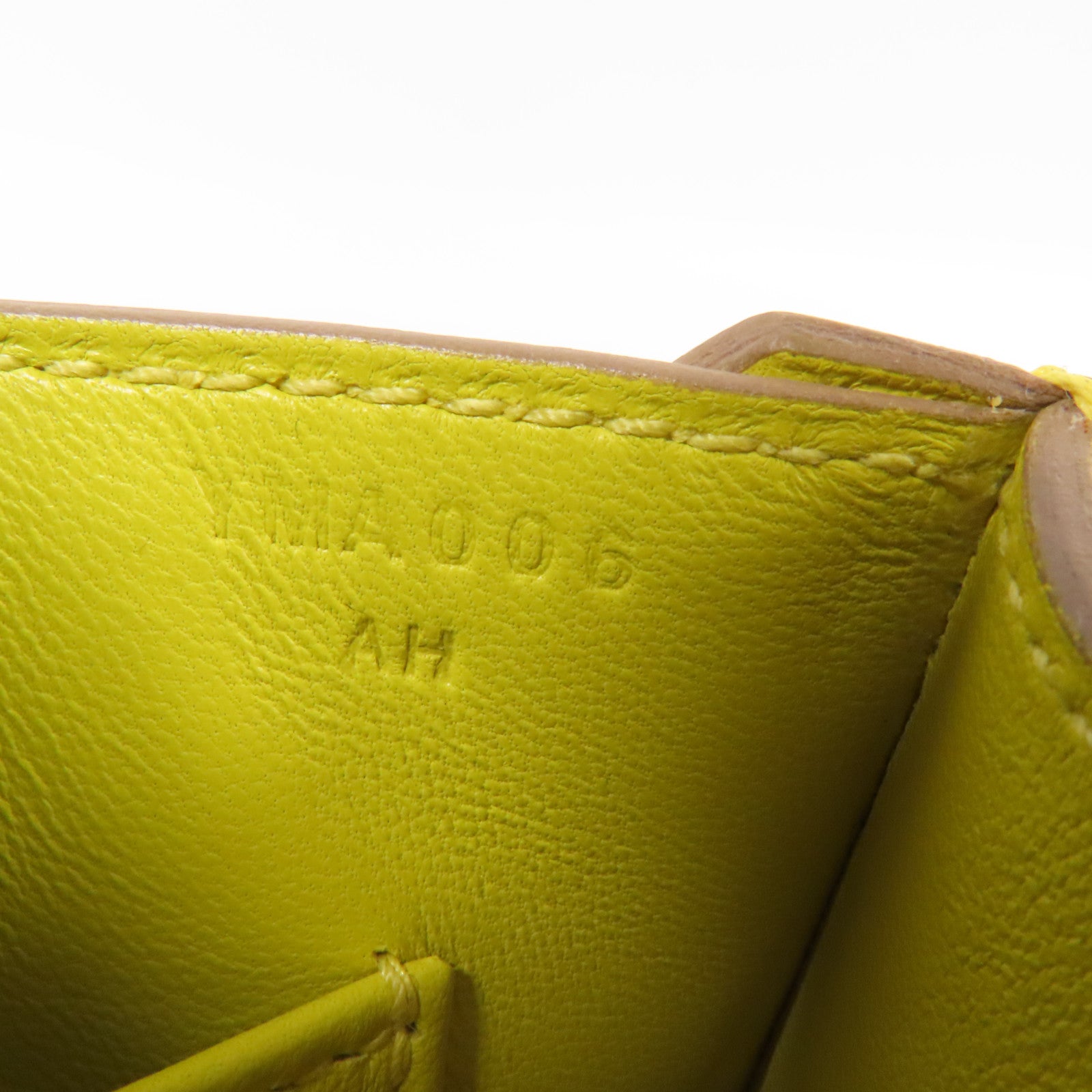 HERMES Chevre皮革Verrou Mini金扣鏈帶肩背袋Lime