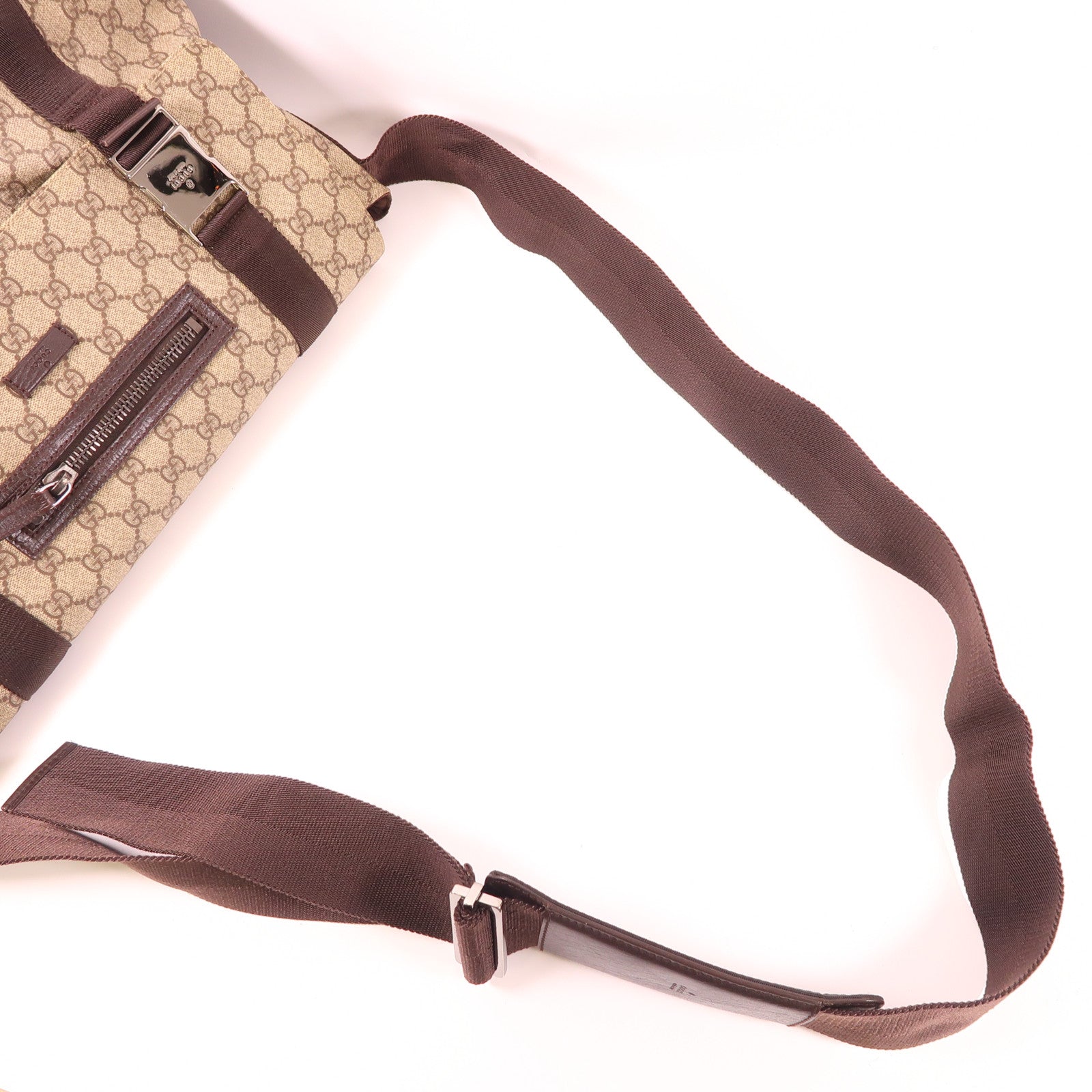 GUCCI 【激減優惠】塗層帆布Messenger銀扣肩背袋