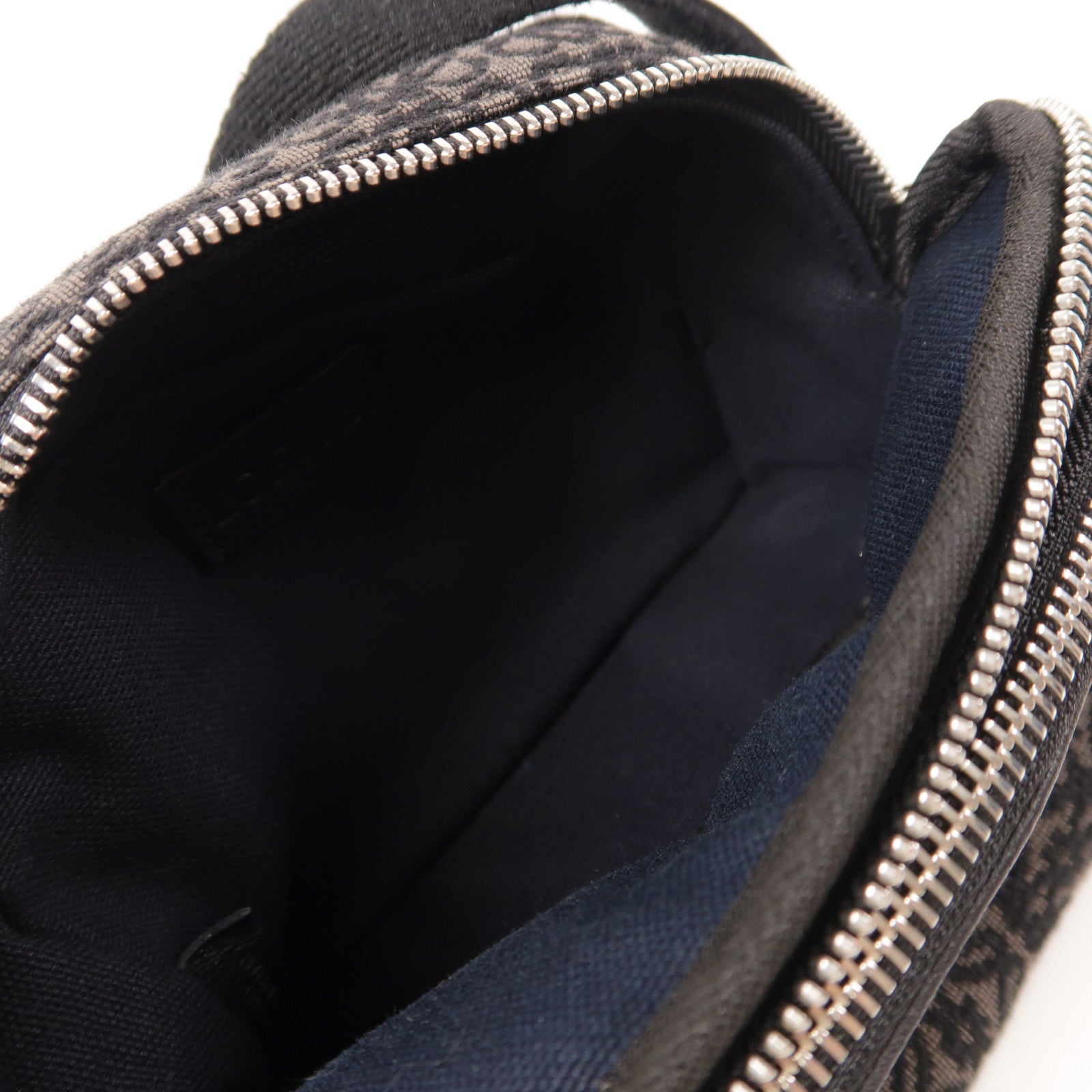 LOEWE 帆布Anagram Mini Camera Bag銀扣肩背袋