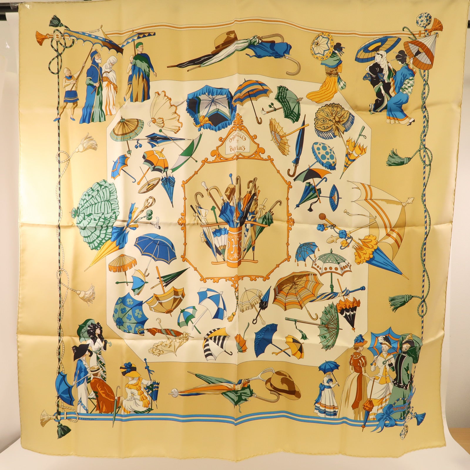 HERMES 絲質Carre 90 Scarf絲巾