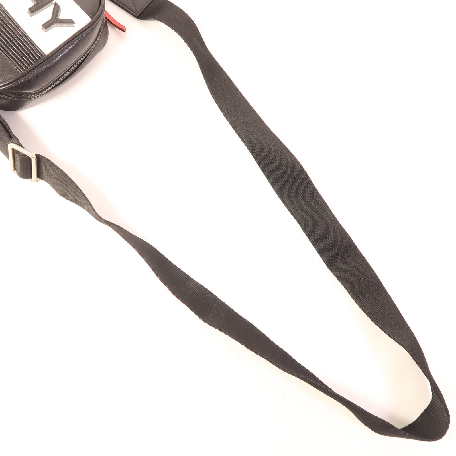 GIVENCHY 牛皮皮革Patterned Bag銀扣肩背袋