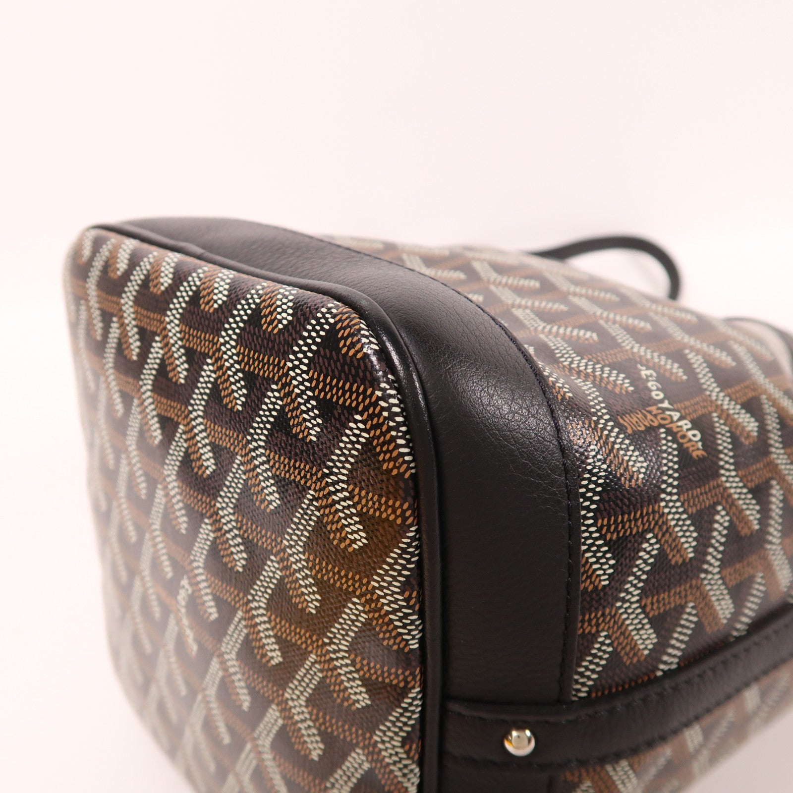 GOYARD 【激減優惠】塗層帆布Petit Flot Bucket銀扣肩背袋