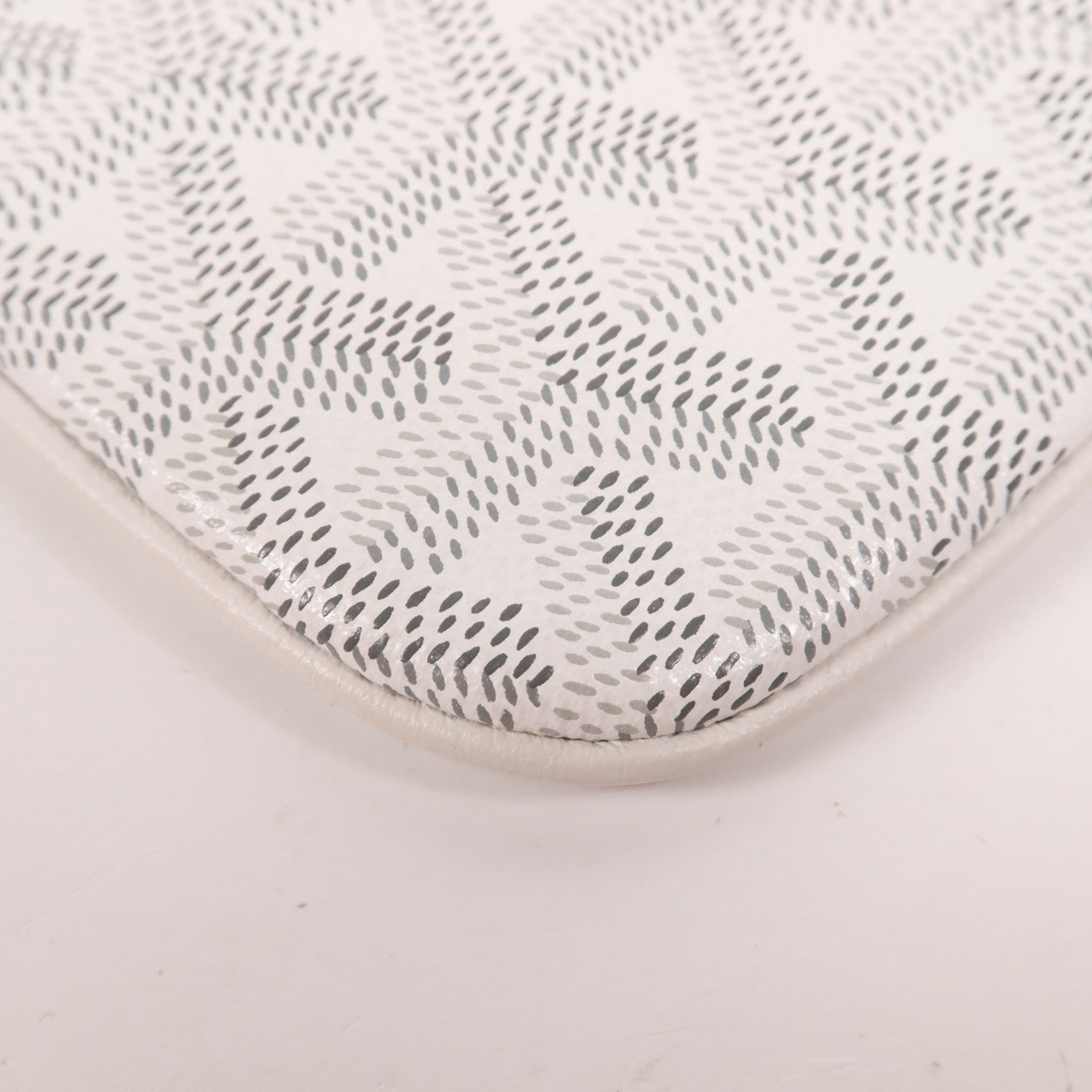 GOYARD 塗層帆布Clutch銀扣手拿包