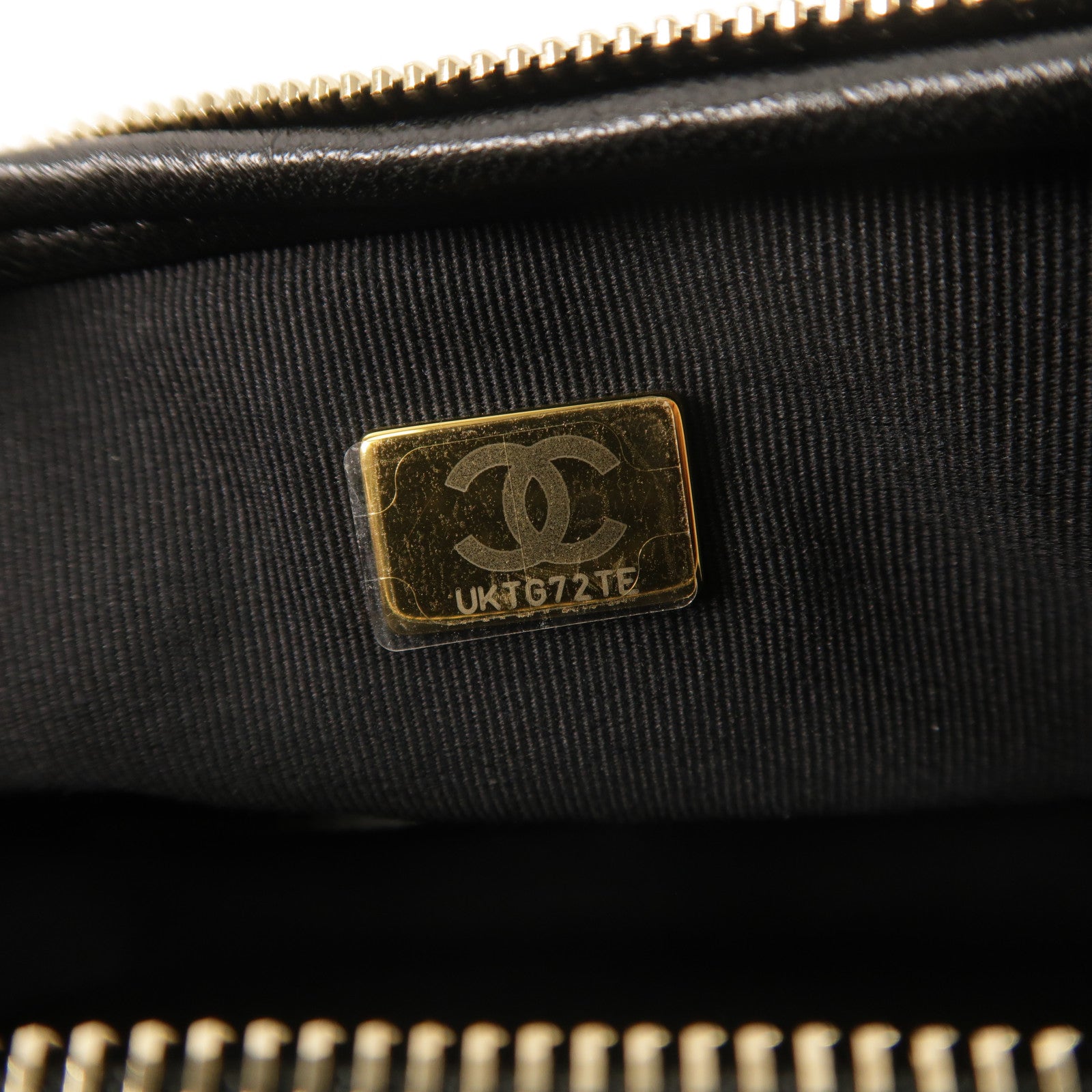CHANEL 【激減優惠】Mesh/羊皮皮革Duma Backpack金扣背包