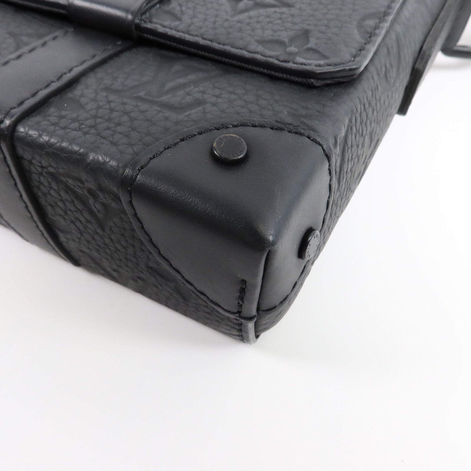 LOUIS VUITTON Monogram Taurillon Trunk Messenger Bag肩背袋