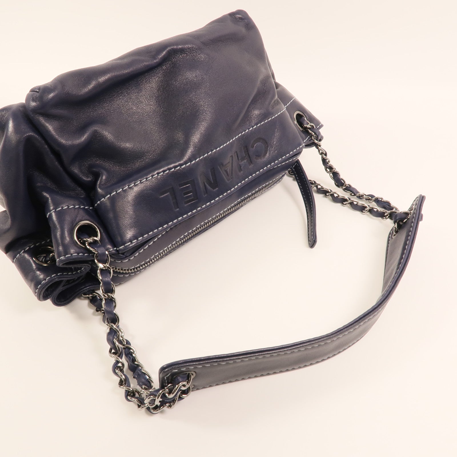 CHANEL 羊皮皮革Shoulder Bag銀扣鏈帶肩背袋