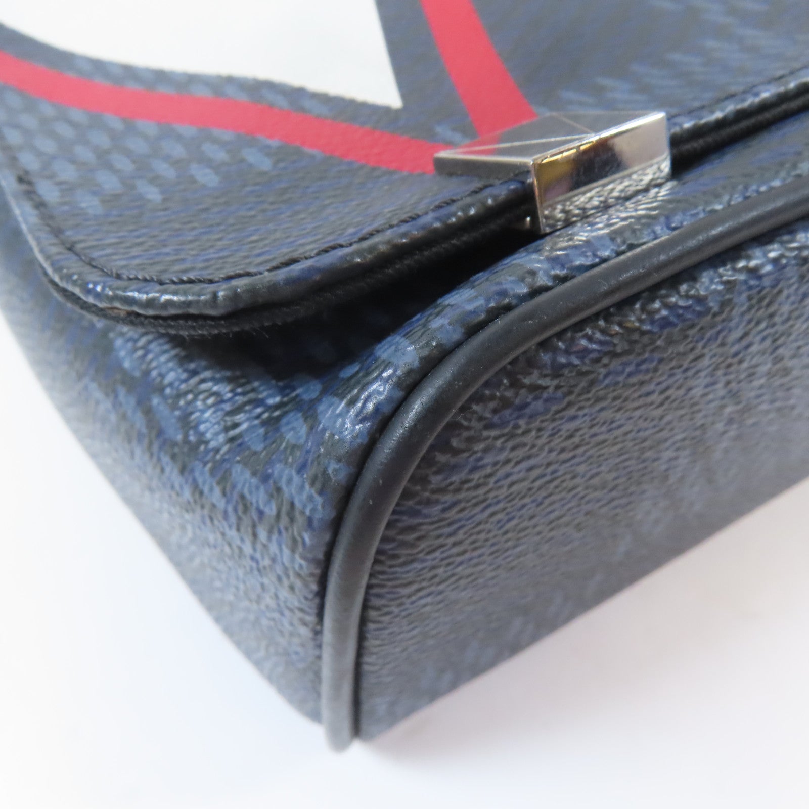 LOUIS VUITTON Damier Cobalt District 2017銀扣肩背袋深藍色/白色/紅色