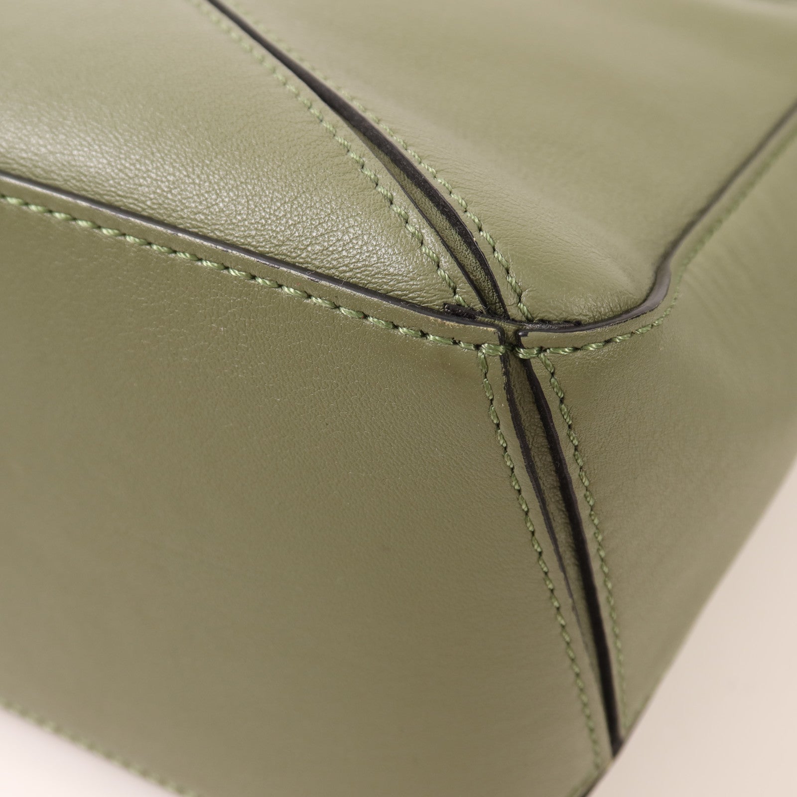 LOEWE 牛皮皮革Small Puzzle Bag銀扣手挽肩背兩用袋
