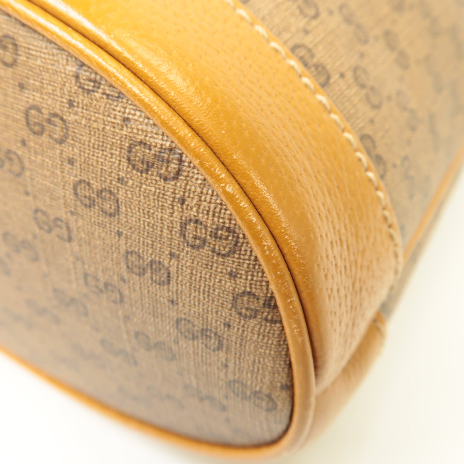 GUCCI 【激減優惠】塗層帆布Disney x Gucci Mickey Mouse Shoulder Bag金扣肩背袋棕色