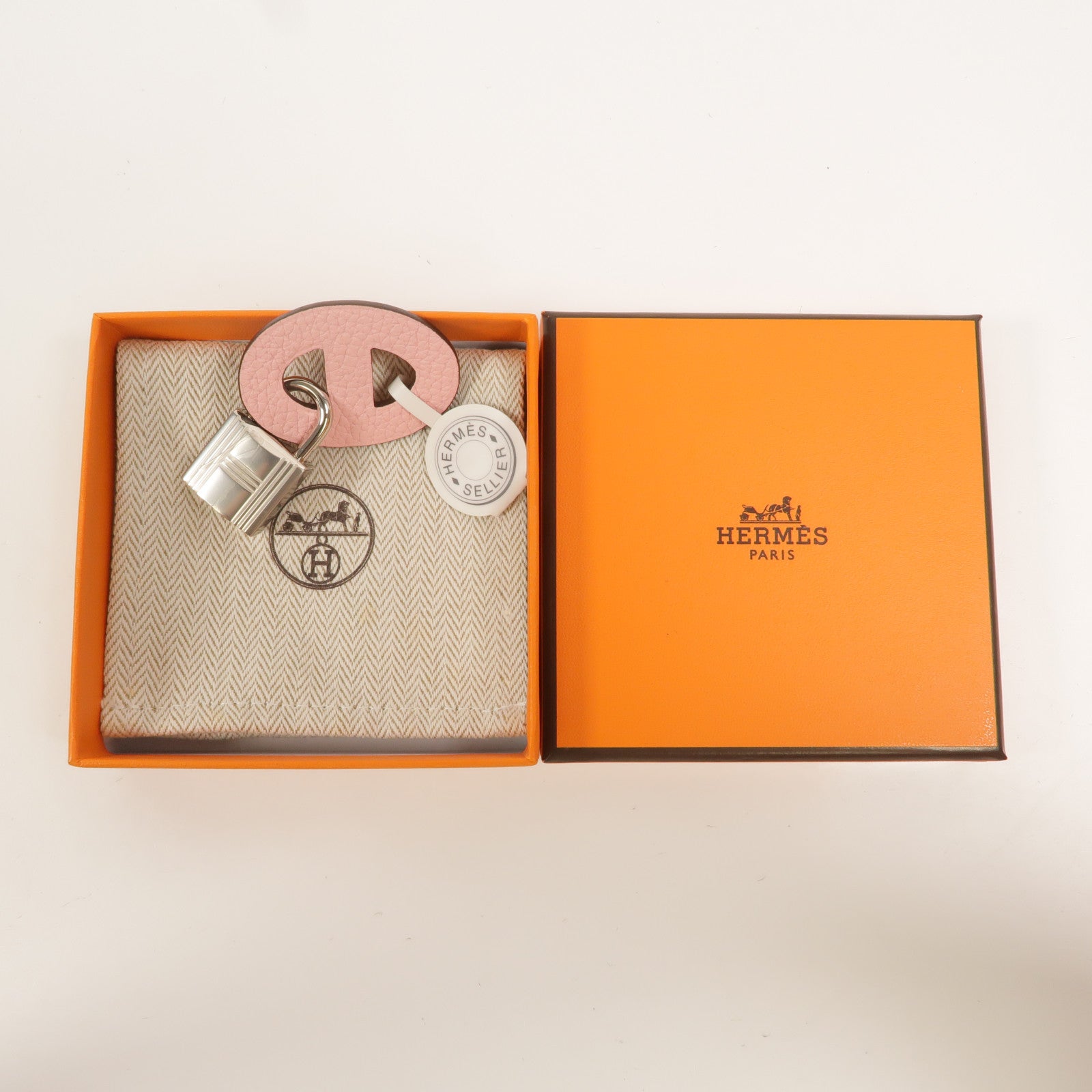 HERMES Chevre皮革Maillons Enchaines Shoe Accessory掛飾