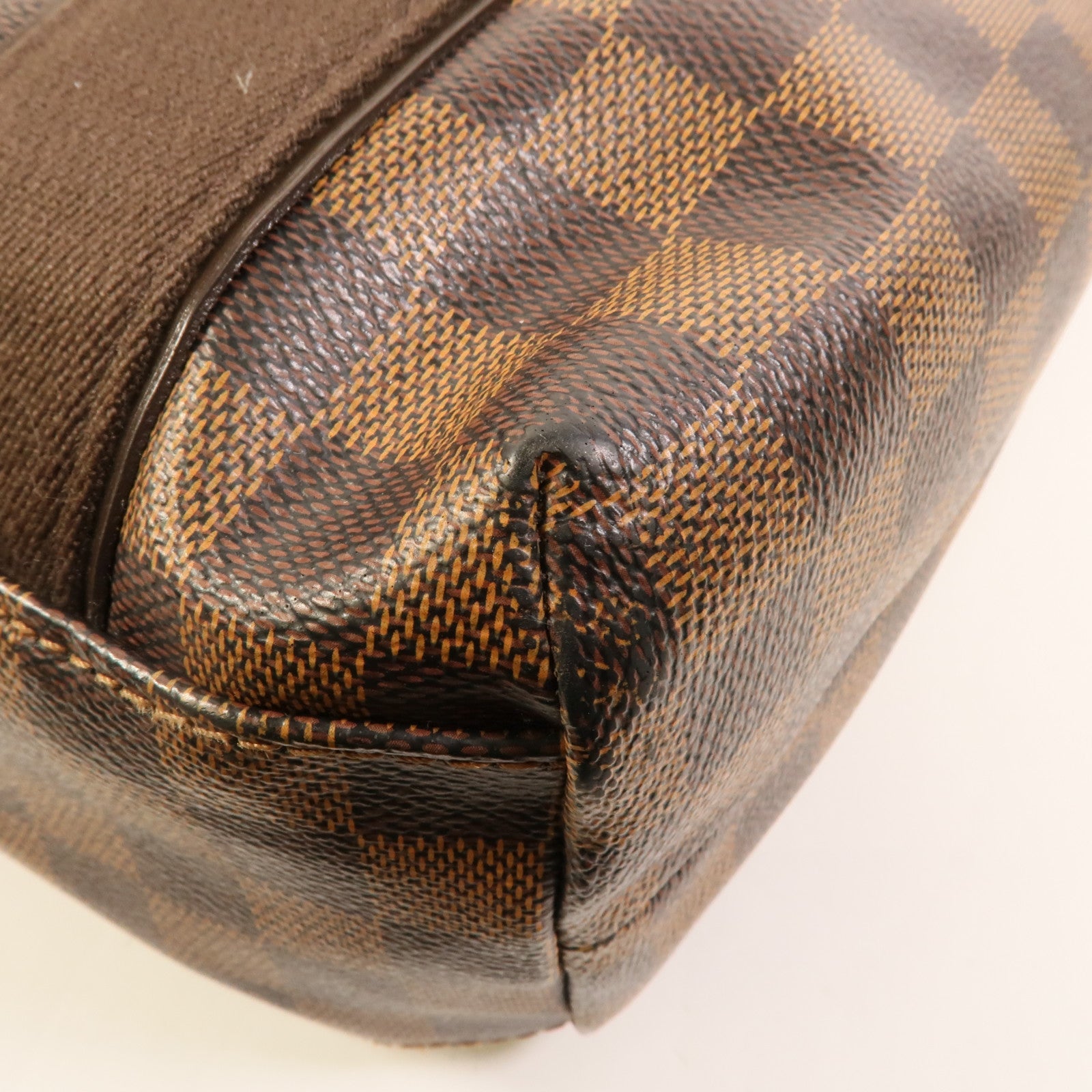 LOUIS VUITTON Damier Beaubourg金扣肩背袋棕色