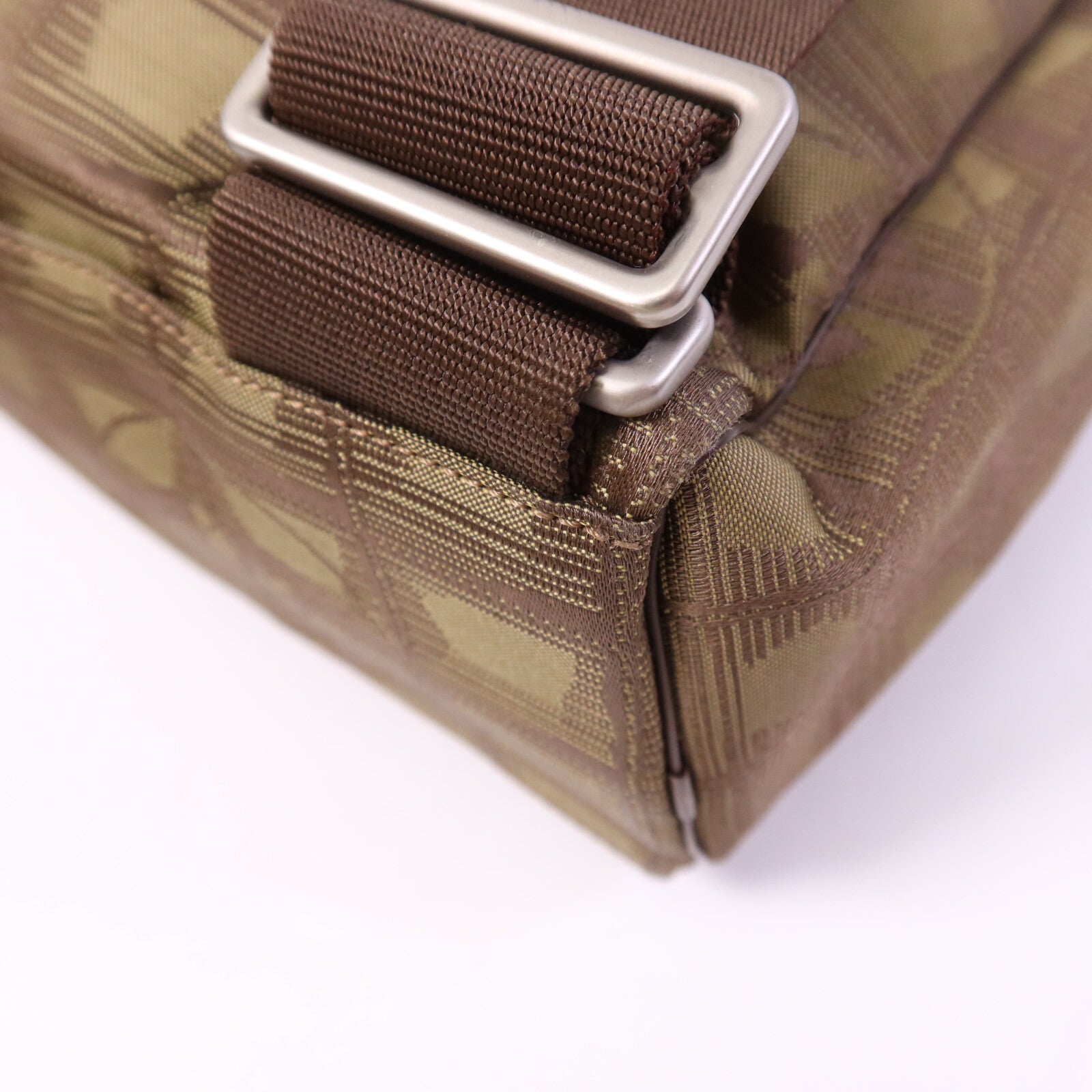 CHANEL 尼龍New Travel Line Backpack銀扣背包