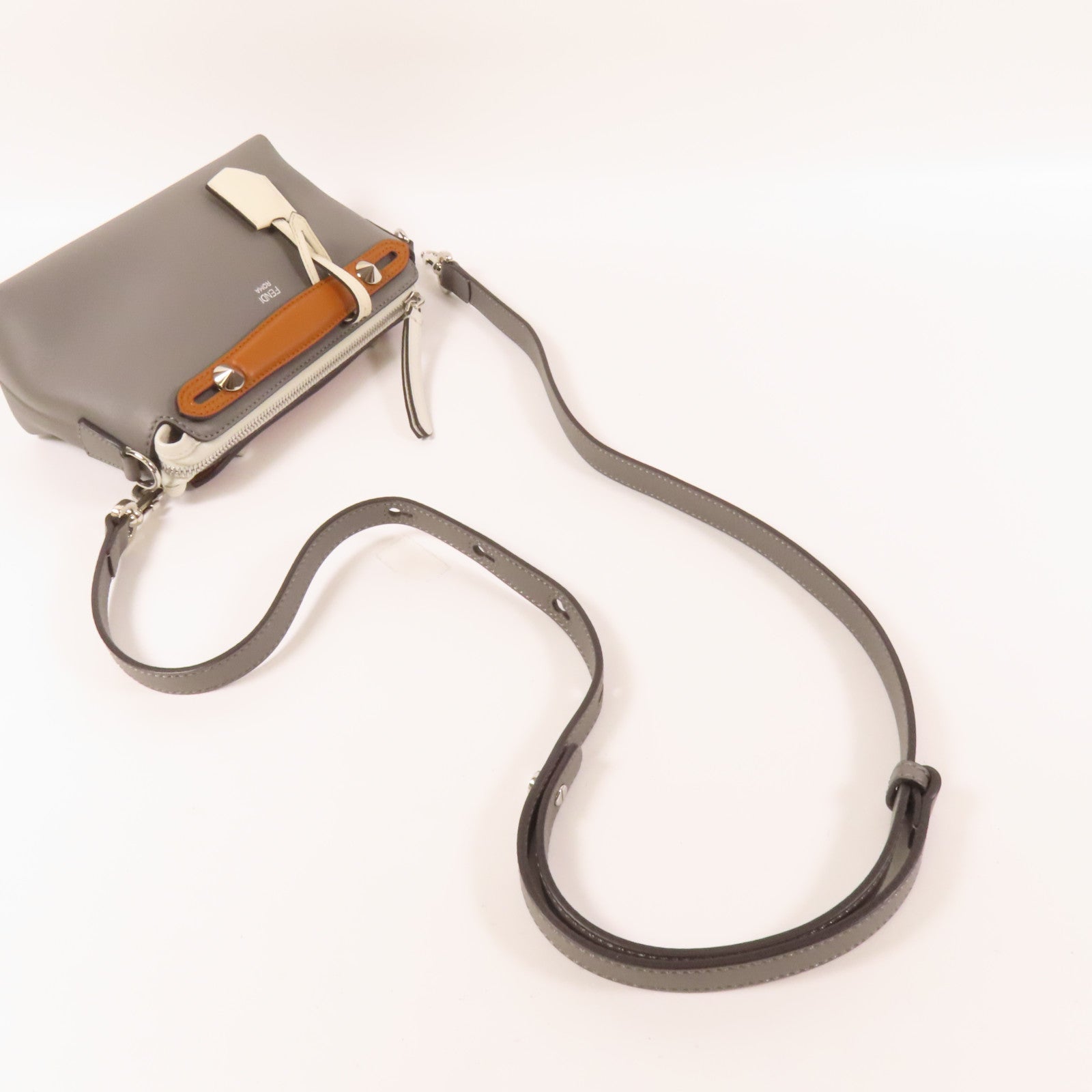 FENDI 牛皮皮革By The Way Mini銀扣手挽肩背兩用袋