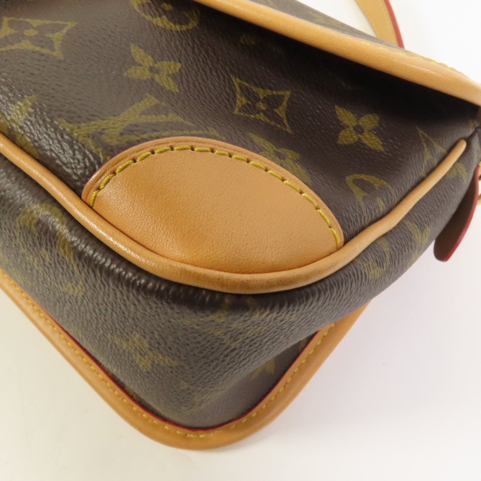 LOUIS VUITTON Monogram Diane金扣手挽肩背兩用袋