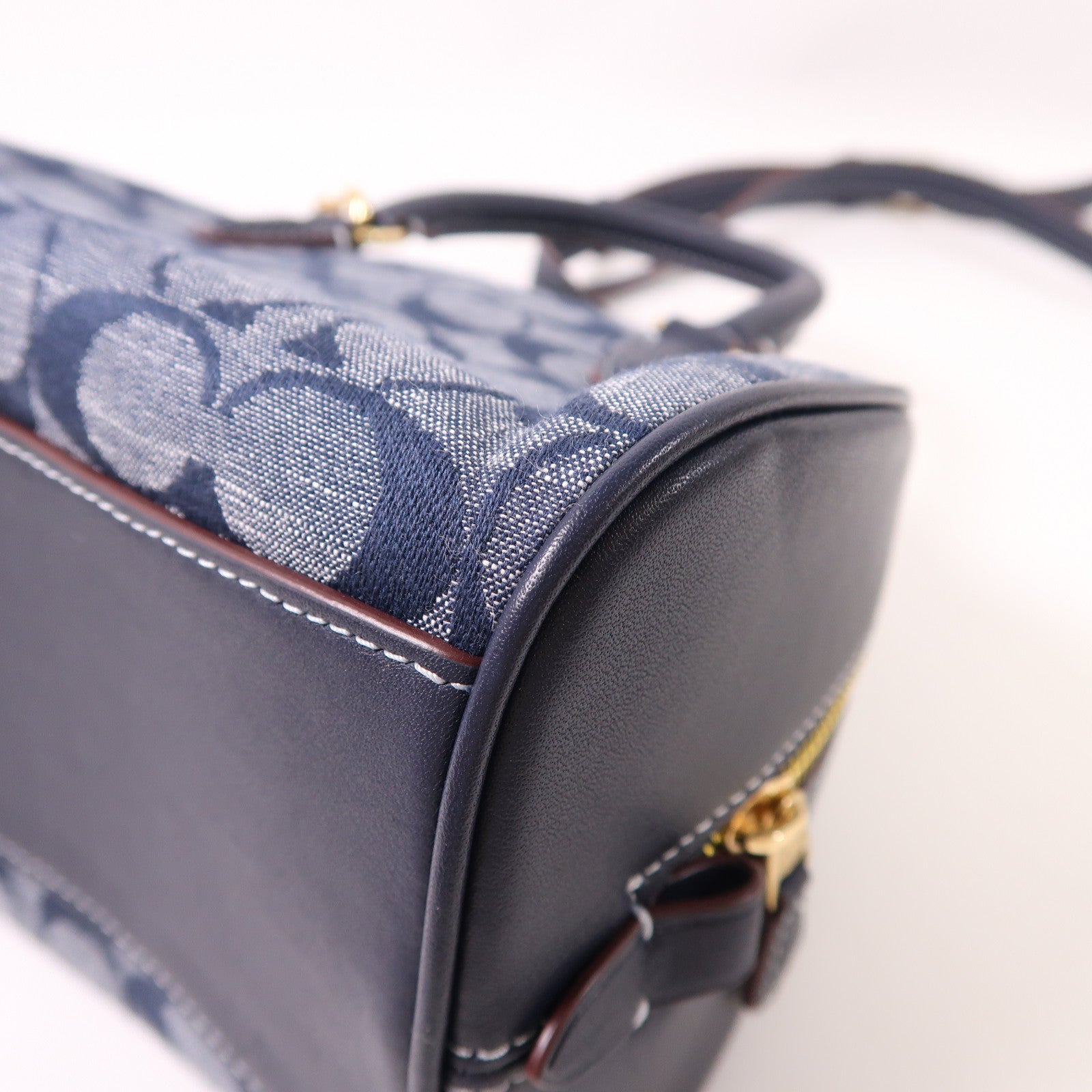 COACH 牛仔布Sydney Satchel金扣手挽肩背兩用袋