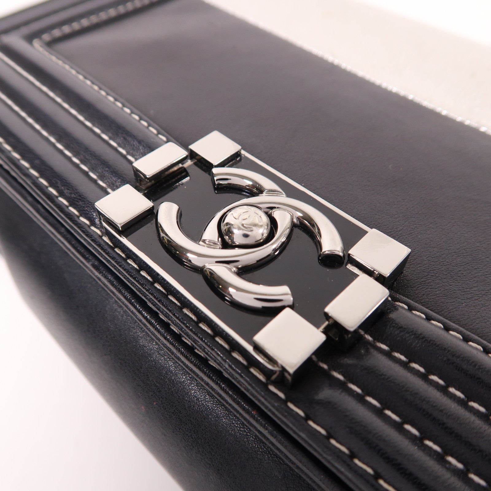 CHANEL CC SHW Boy 25 Chain Shoulder Bag Calfskin Leather Black Silver